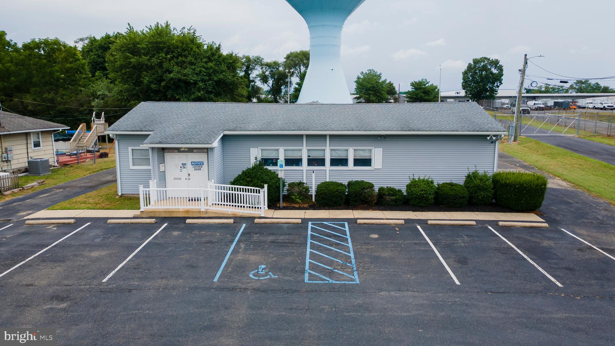 Photo 1 of 9 — 1680 E OAK ROAD, VINELAND, NJ 08361