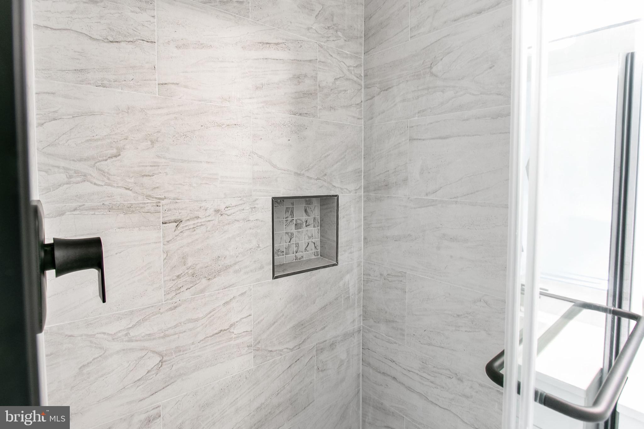 FORT HUNT - Residential