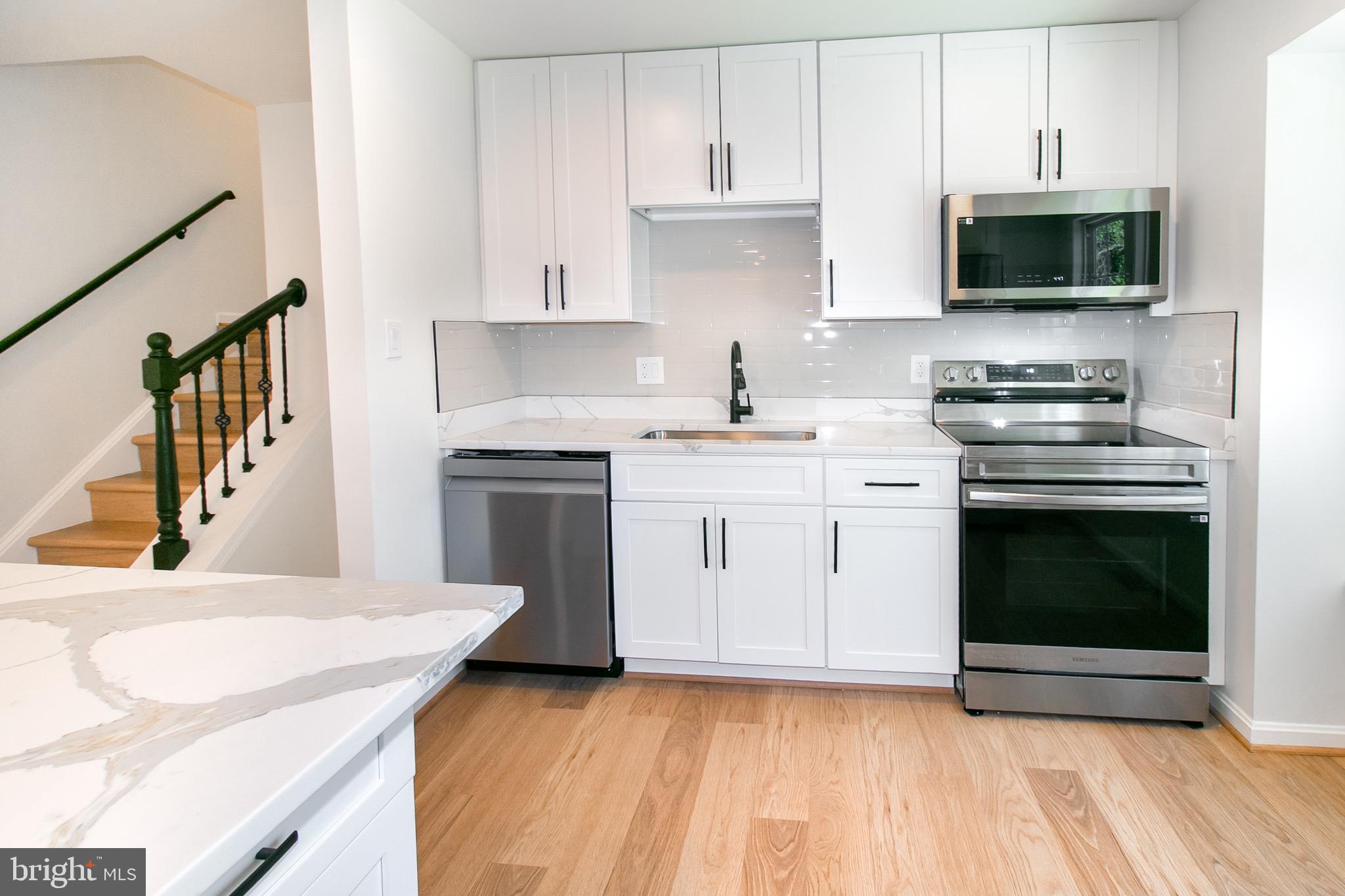 FORT HUNT - Residential