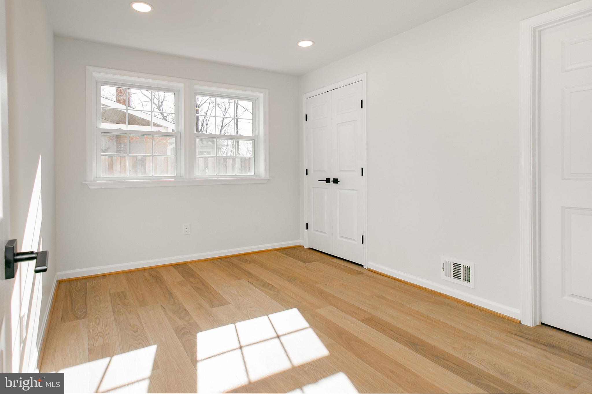 FORT HUNT - Residential