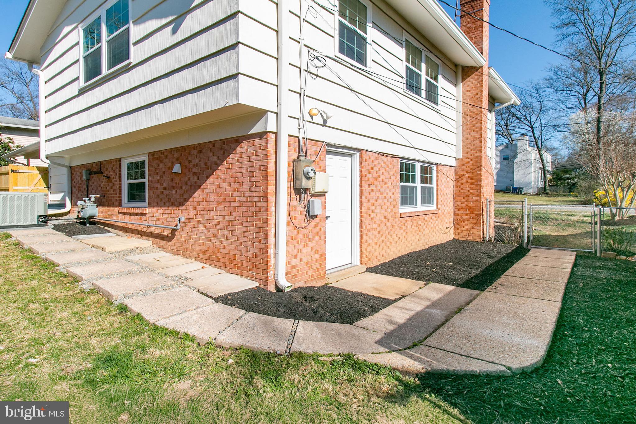 FORT HUNT - Residential