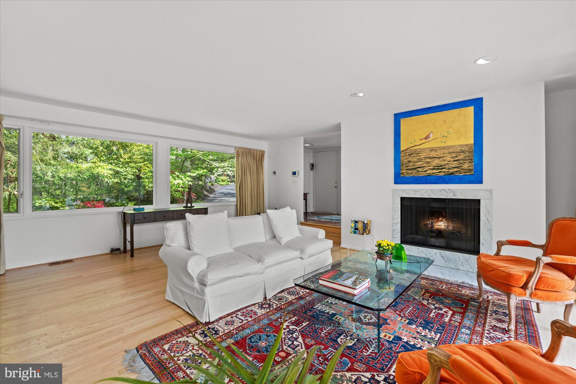 RESTON - Residential