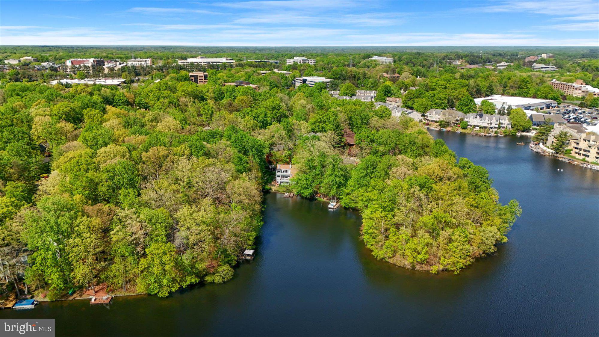 RESTON - Residential