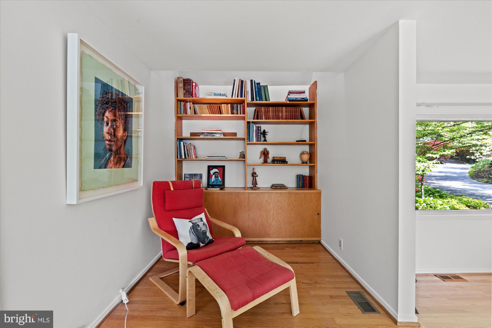 RESTON - Residential