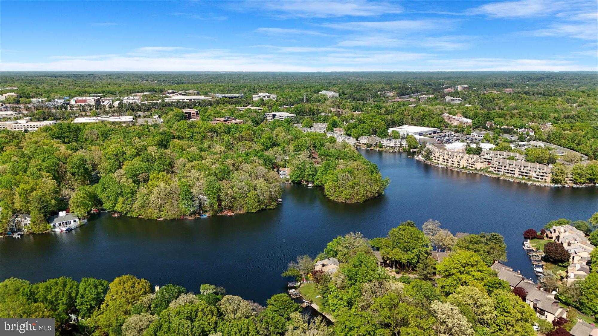 RESTON - Residential