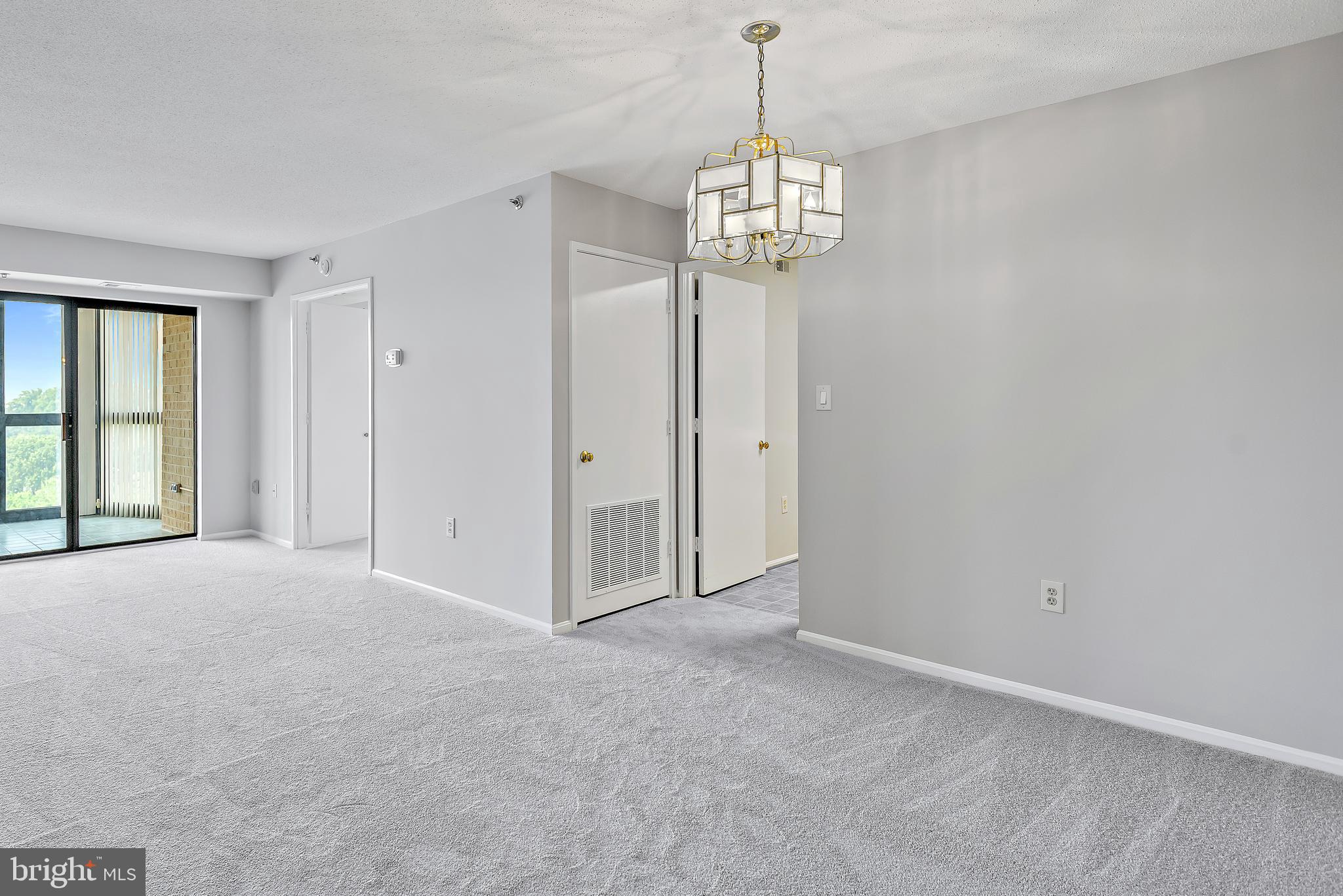 LEISURE WORLD - Residential