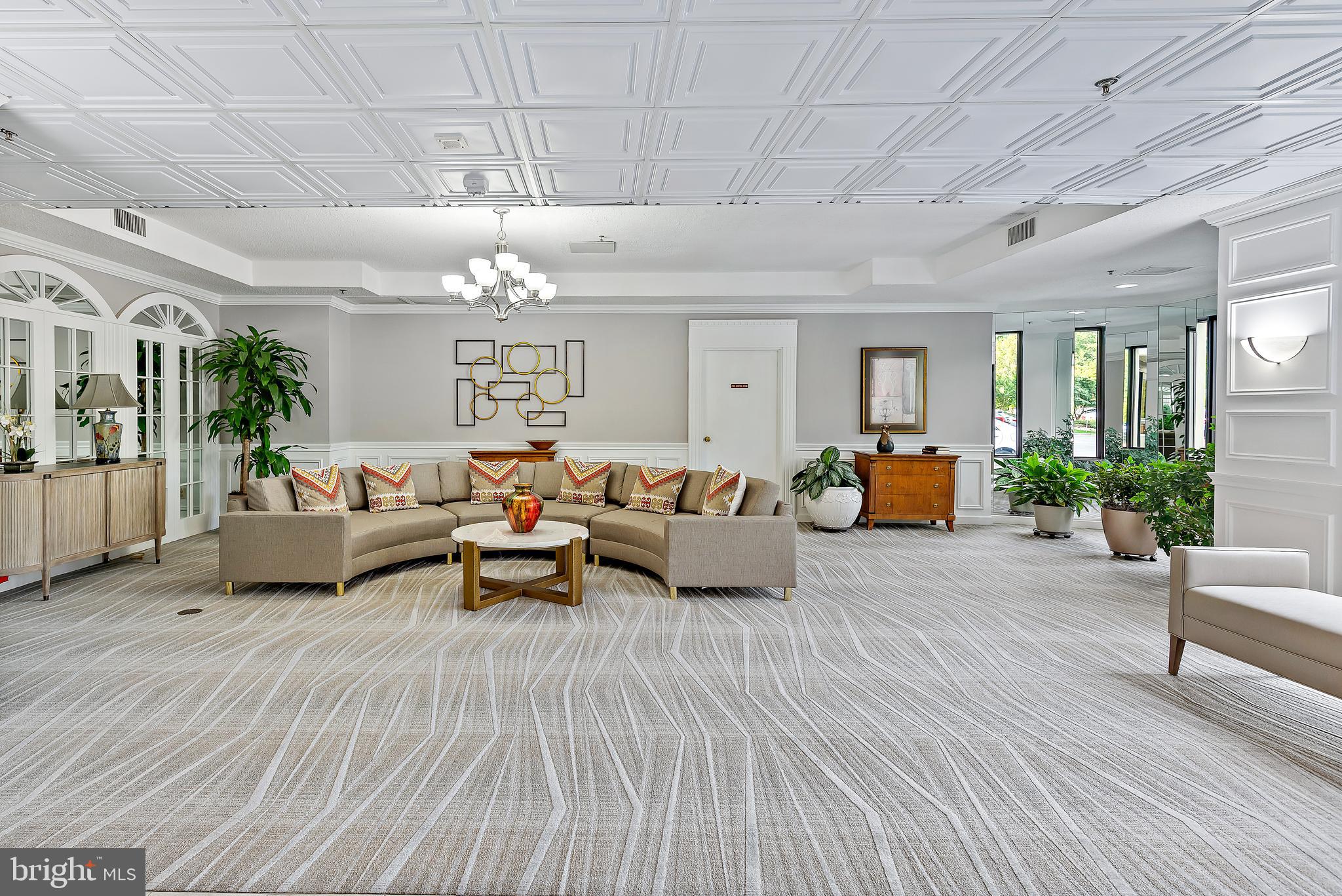 LEISURE WORLD - Residential