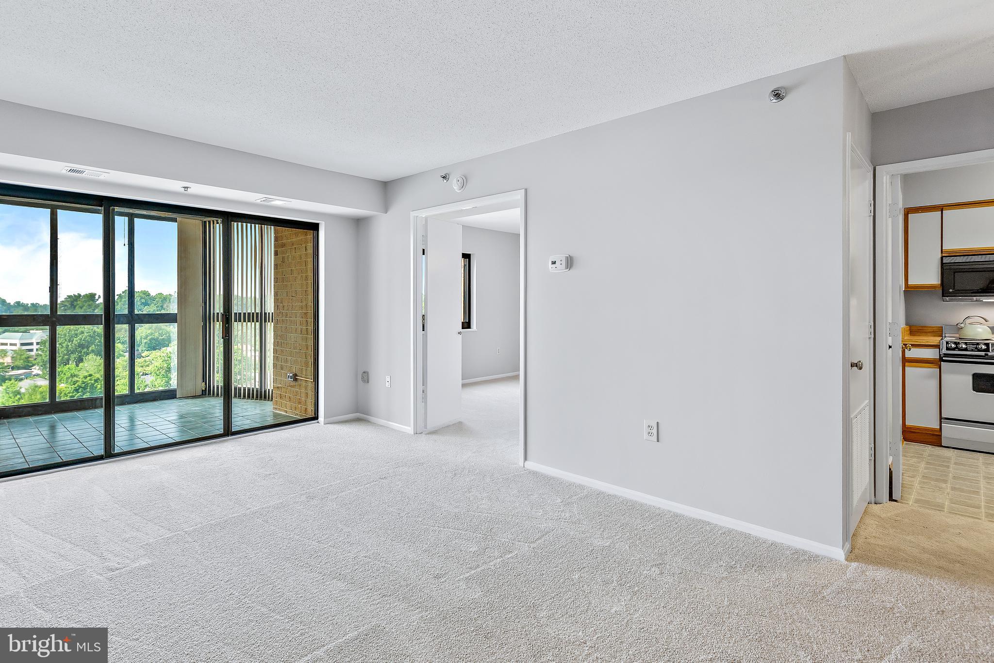 LEISURE WORLD - Residential