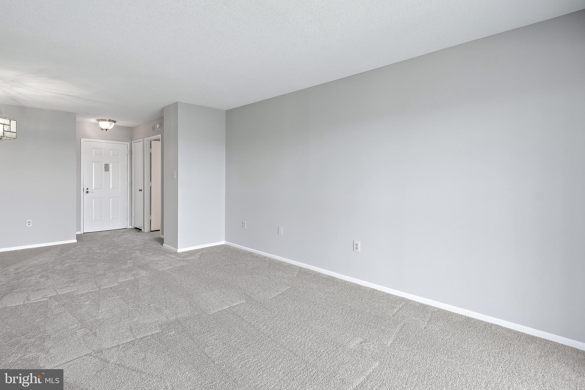 LEISURE WORLD - Residential