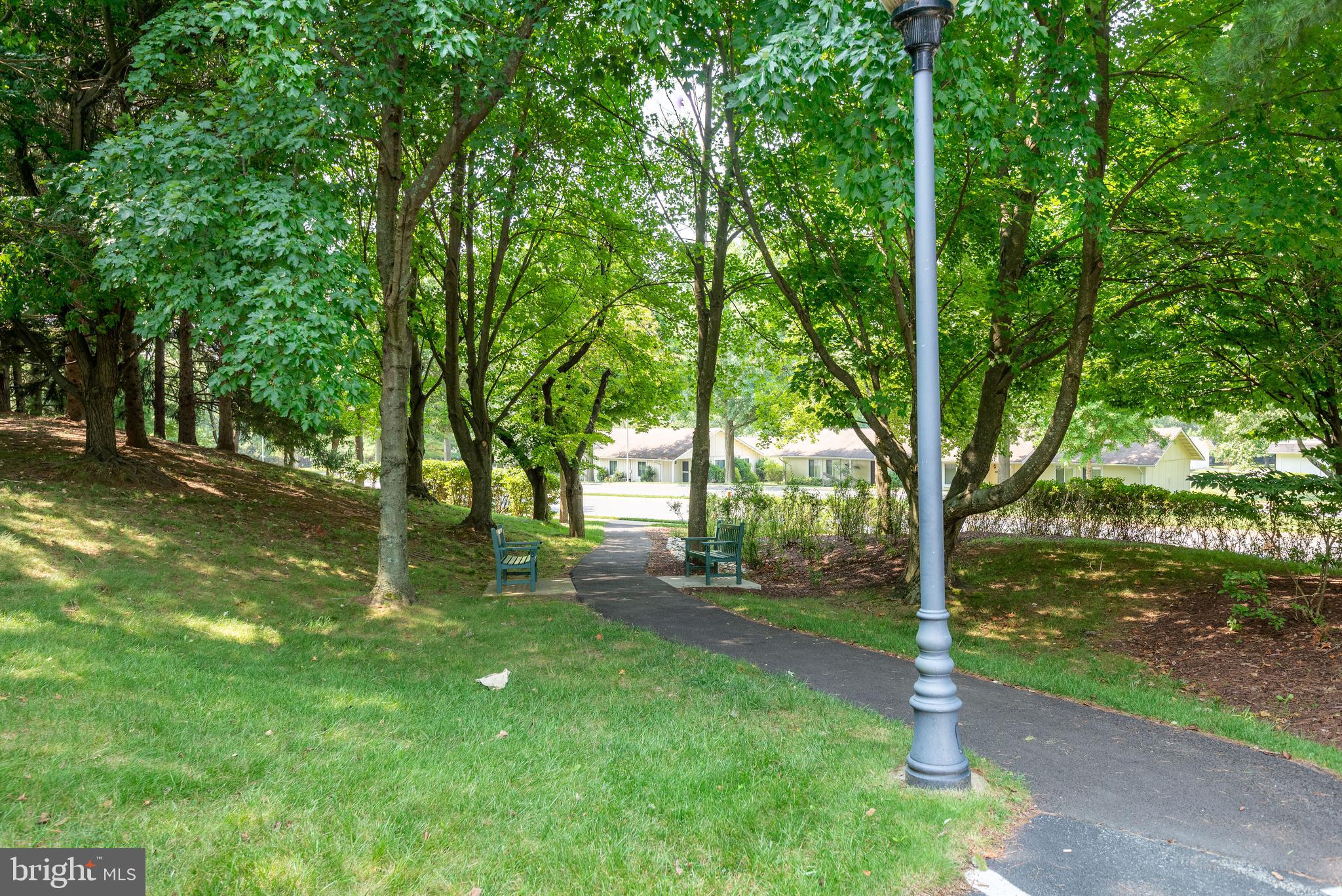 LEISURE WORLD - Residential