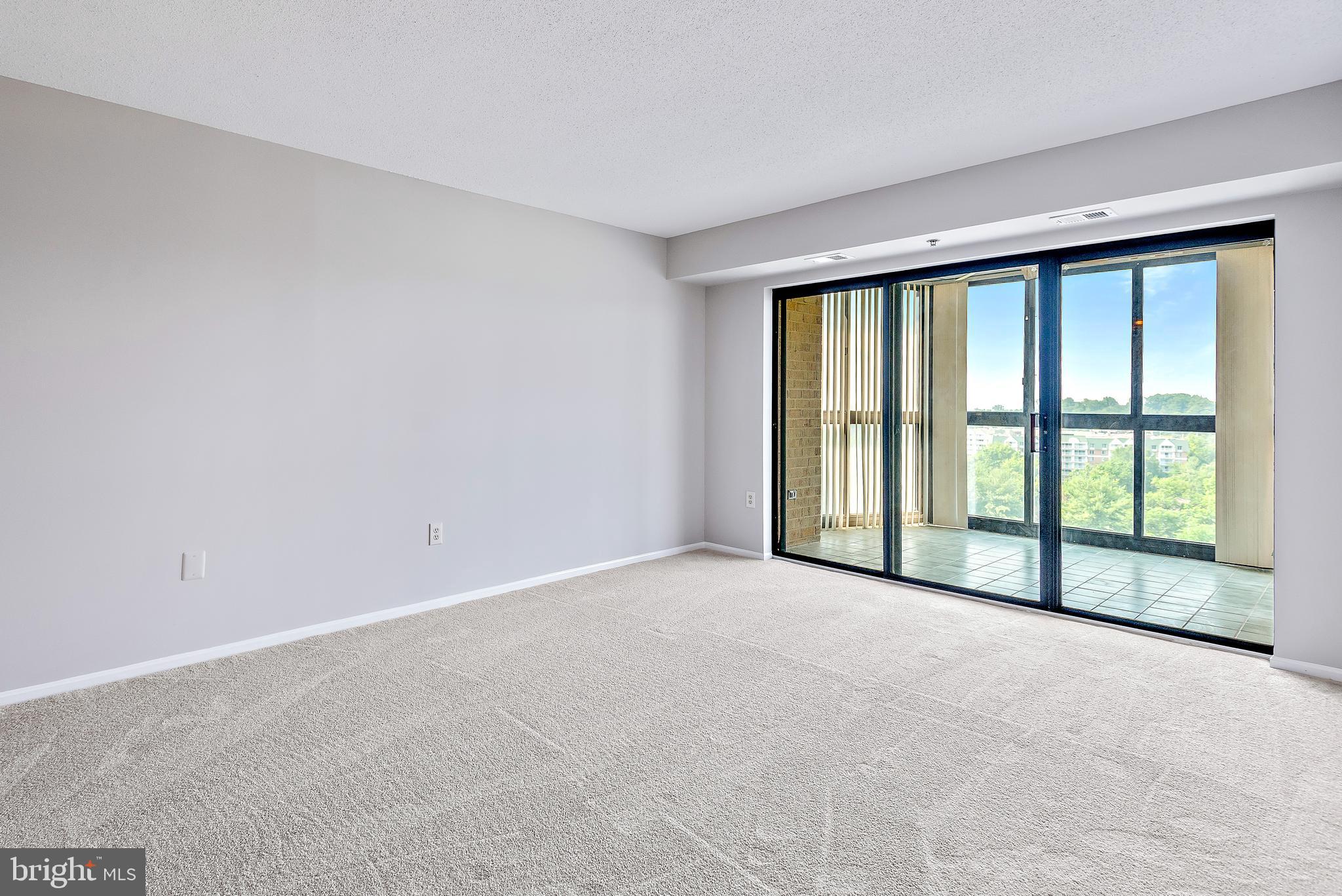 LEISURE WORLD - Residential