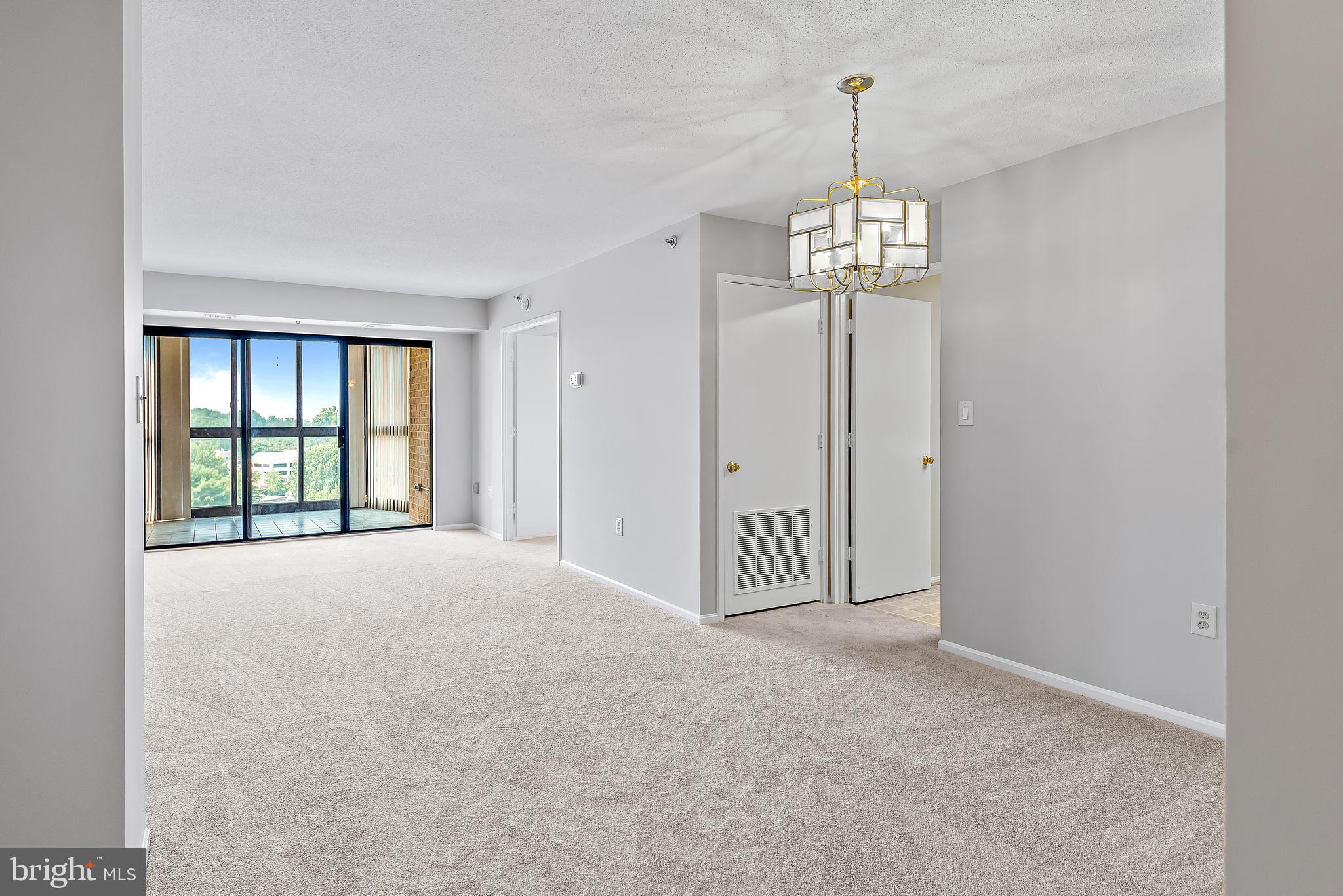 LEISURE WORLD - Residential