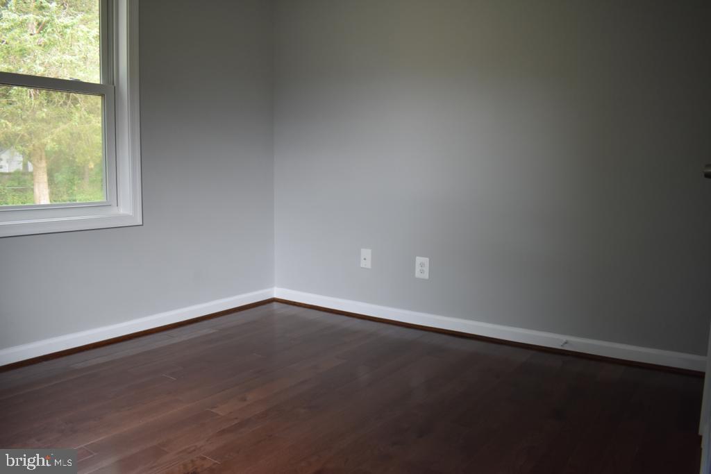 KINGS COLONY - Residential