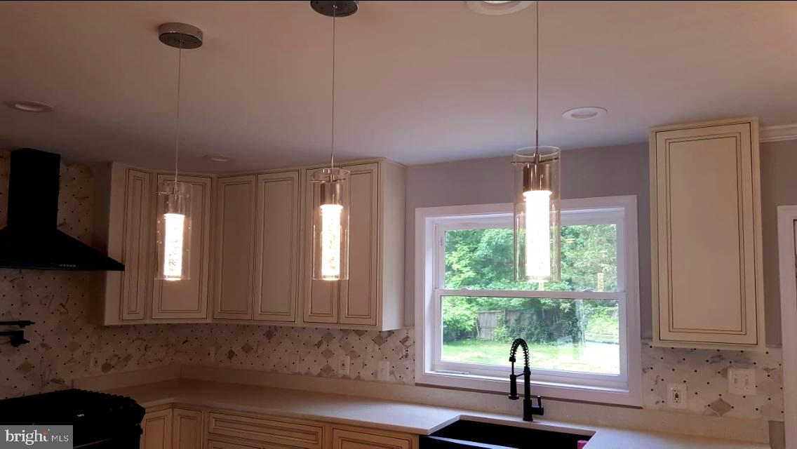 KINGS COLONY - Residential