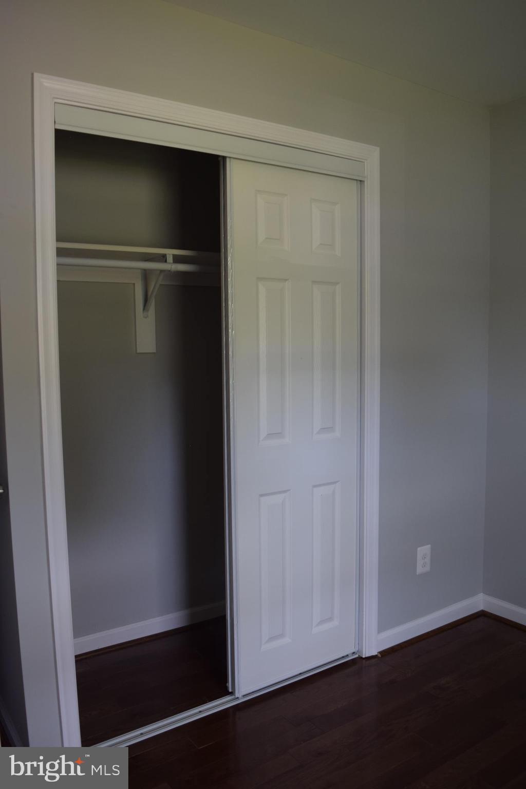 KINGS COLONY - Residential