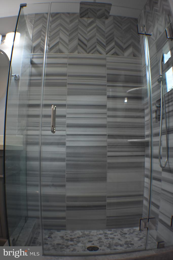 KINGS COLONY - Residential