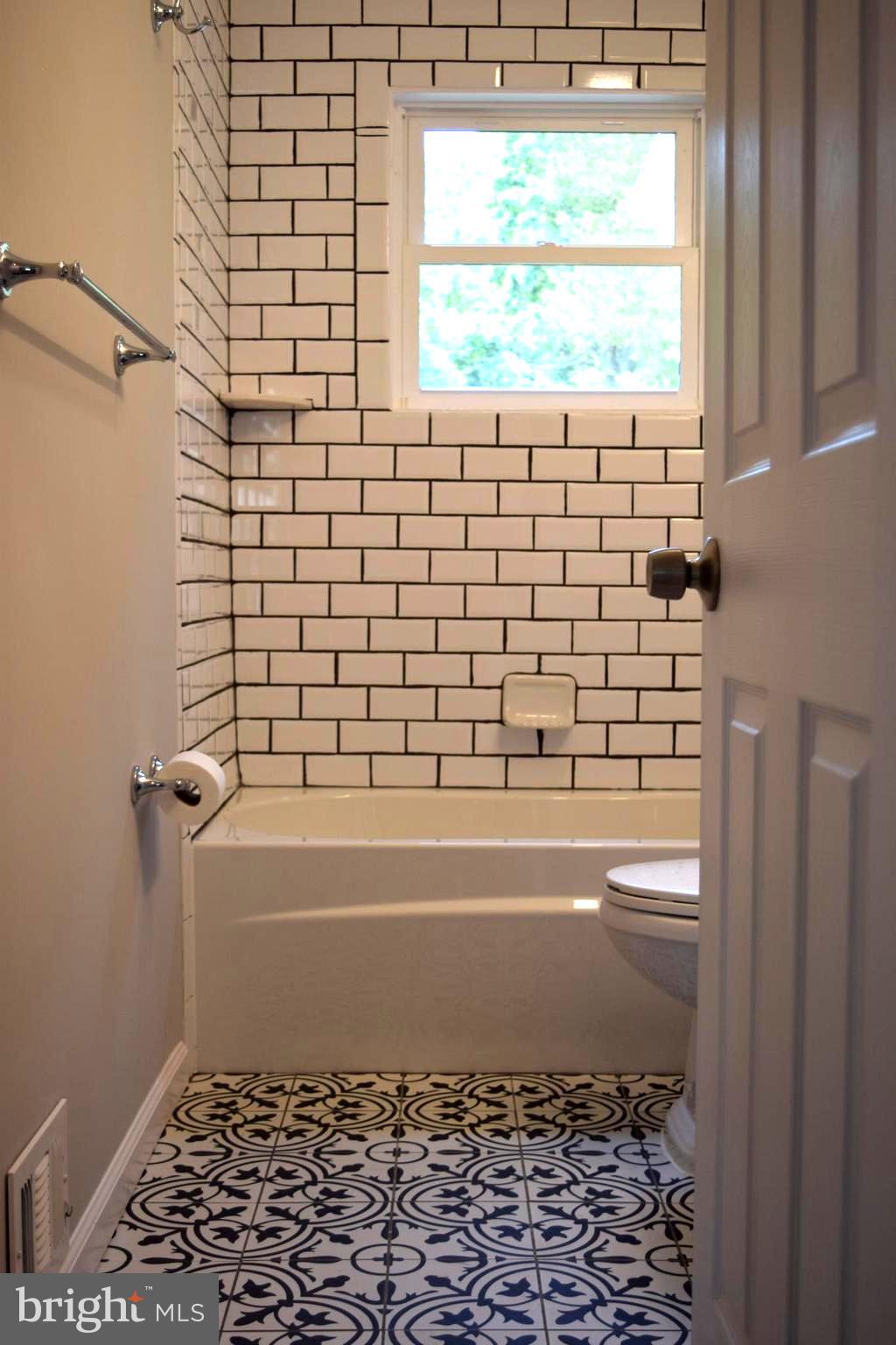 KINGS COLONY - Residential