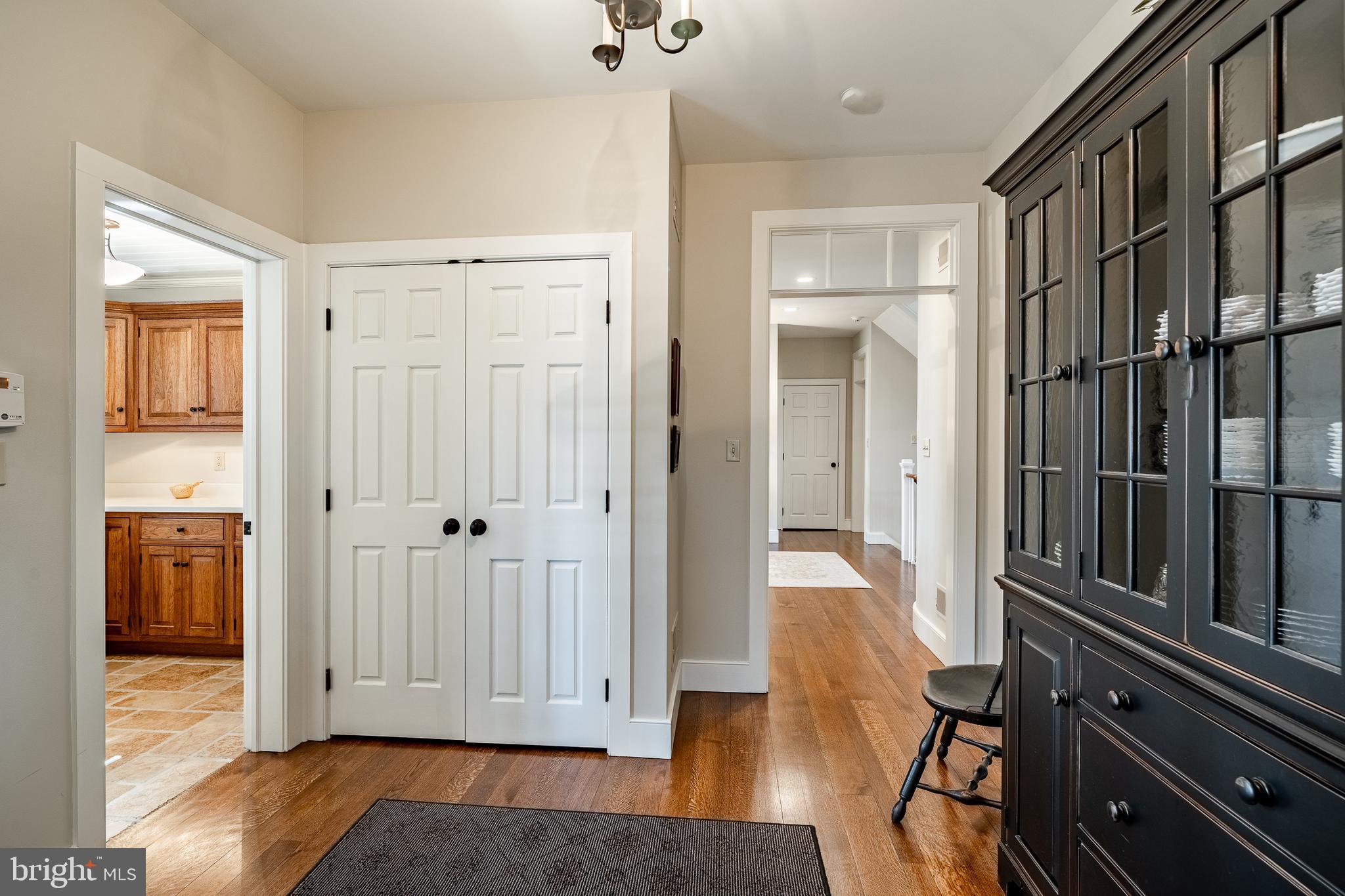 OLDEBULLTOWNVILLAGE - Residential