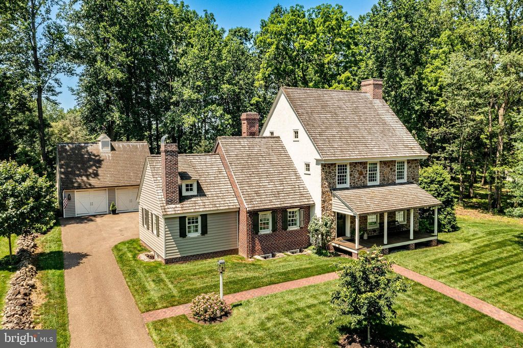 Photo of 63 Brownstone Lane, ELVERSON, PA 19520 (MLS # PACT2110068)