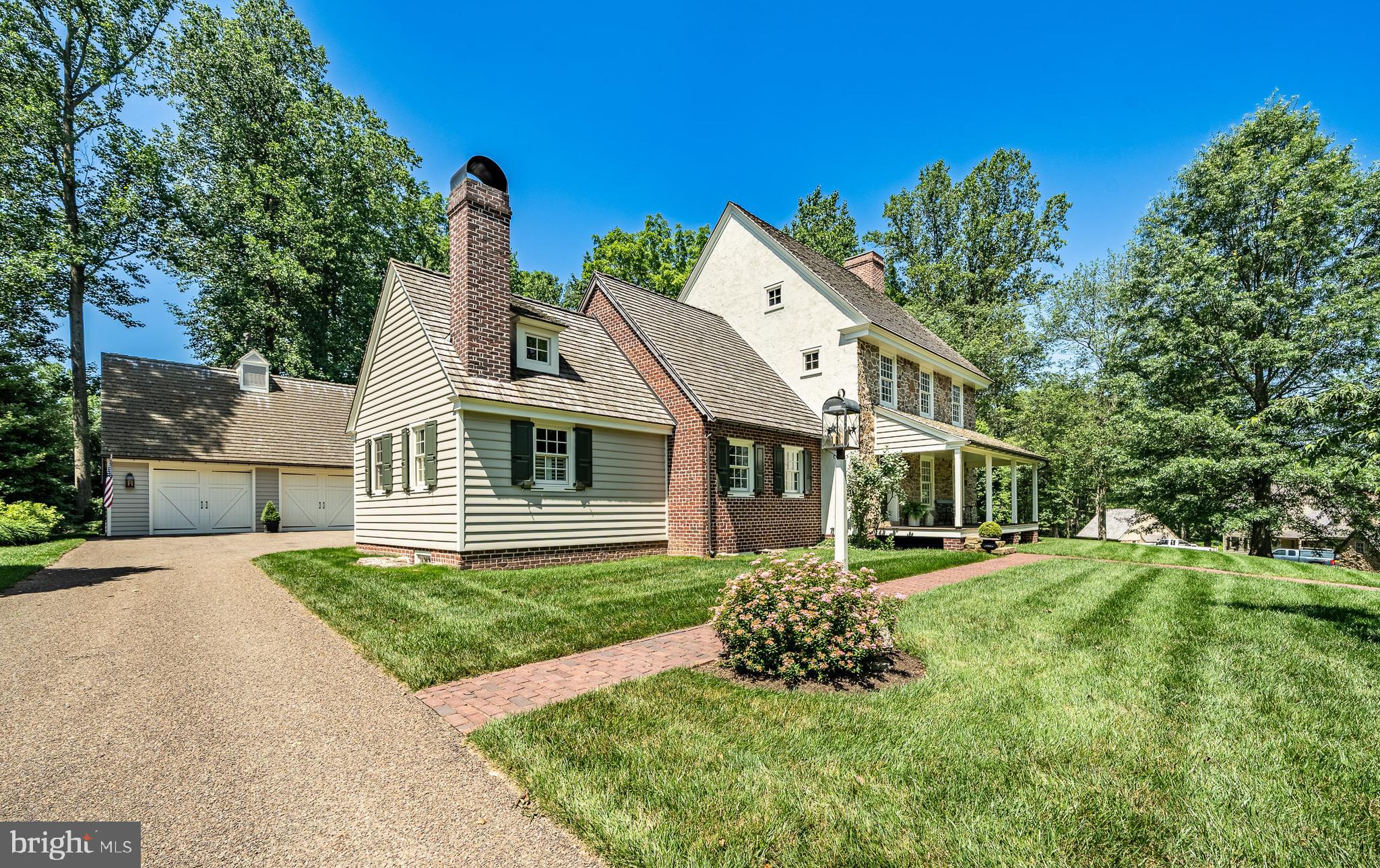 OLDEBULLTOWNVILLAGE - Residential