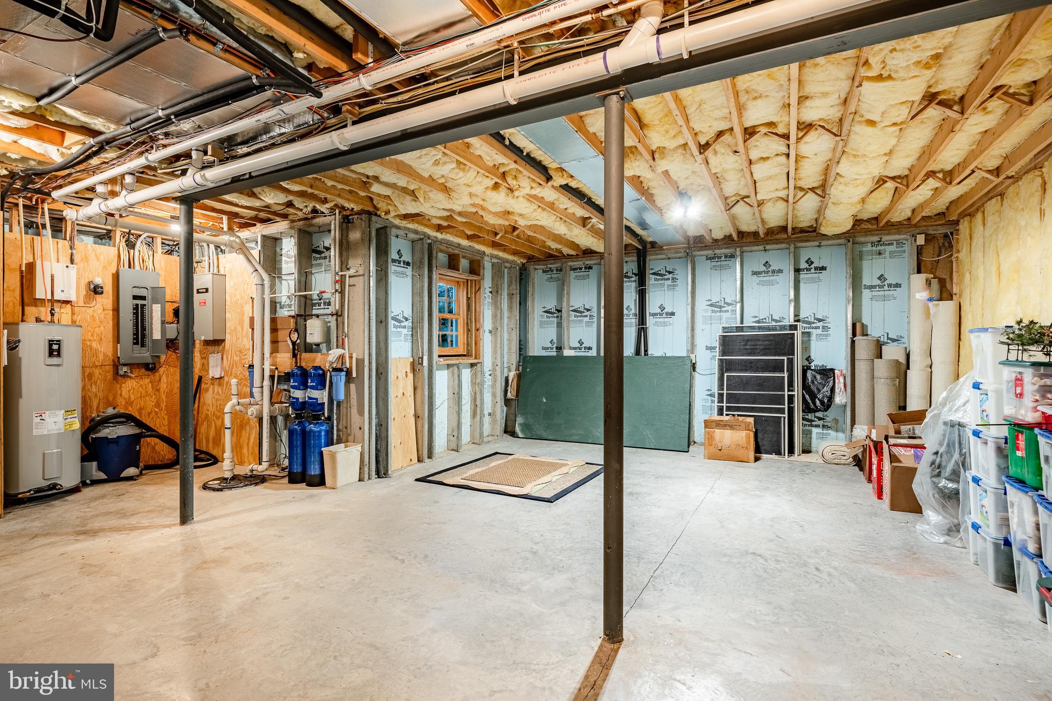 OLDEBULLTOWNVILLAGE - Residential