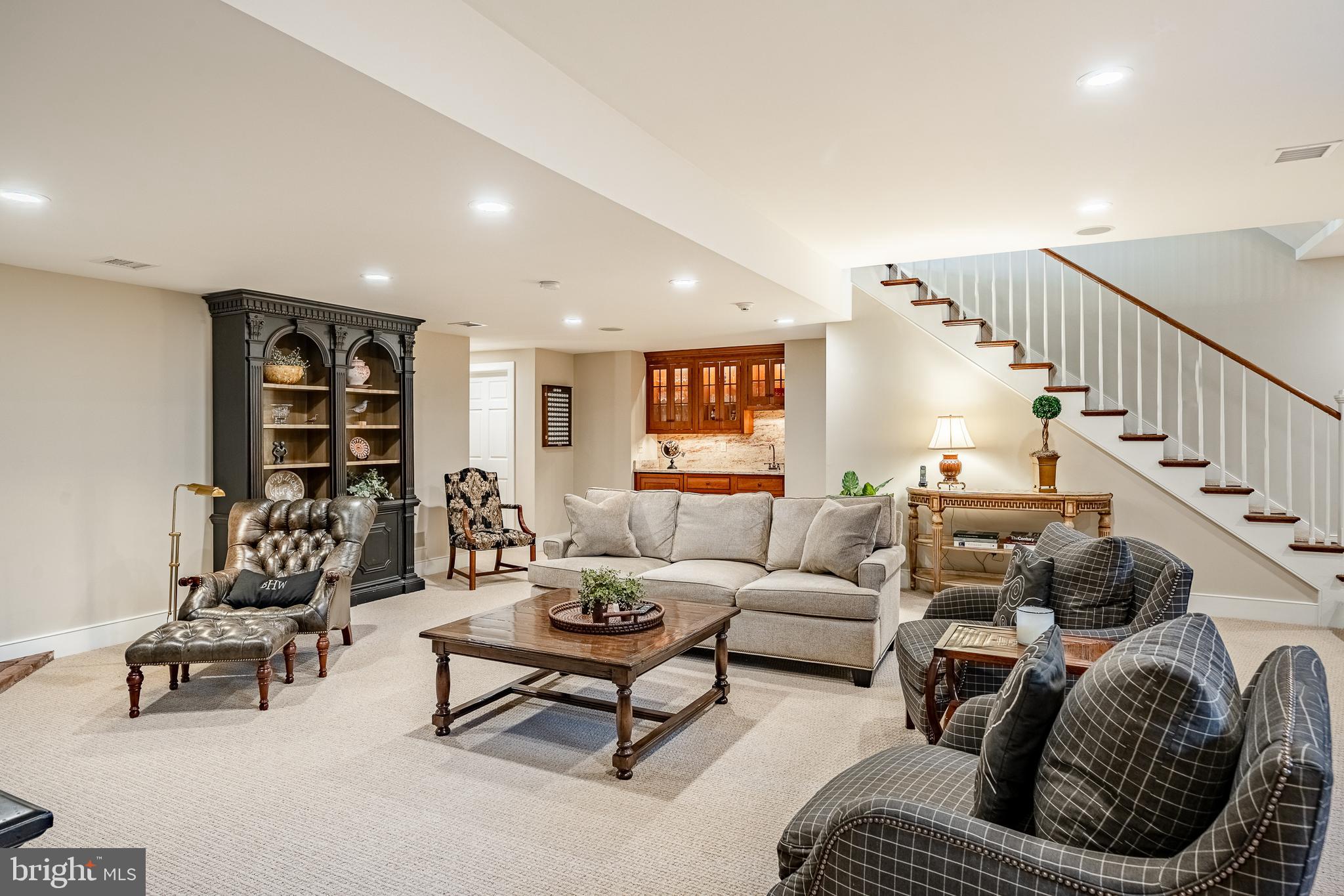 OLDEBULLTOWNVILLAGE - Residential