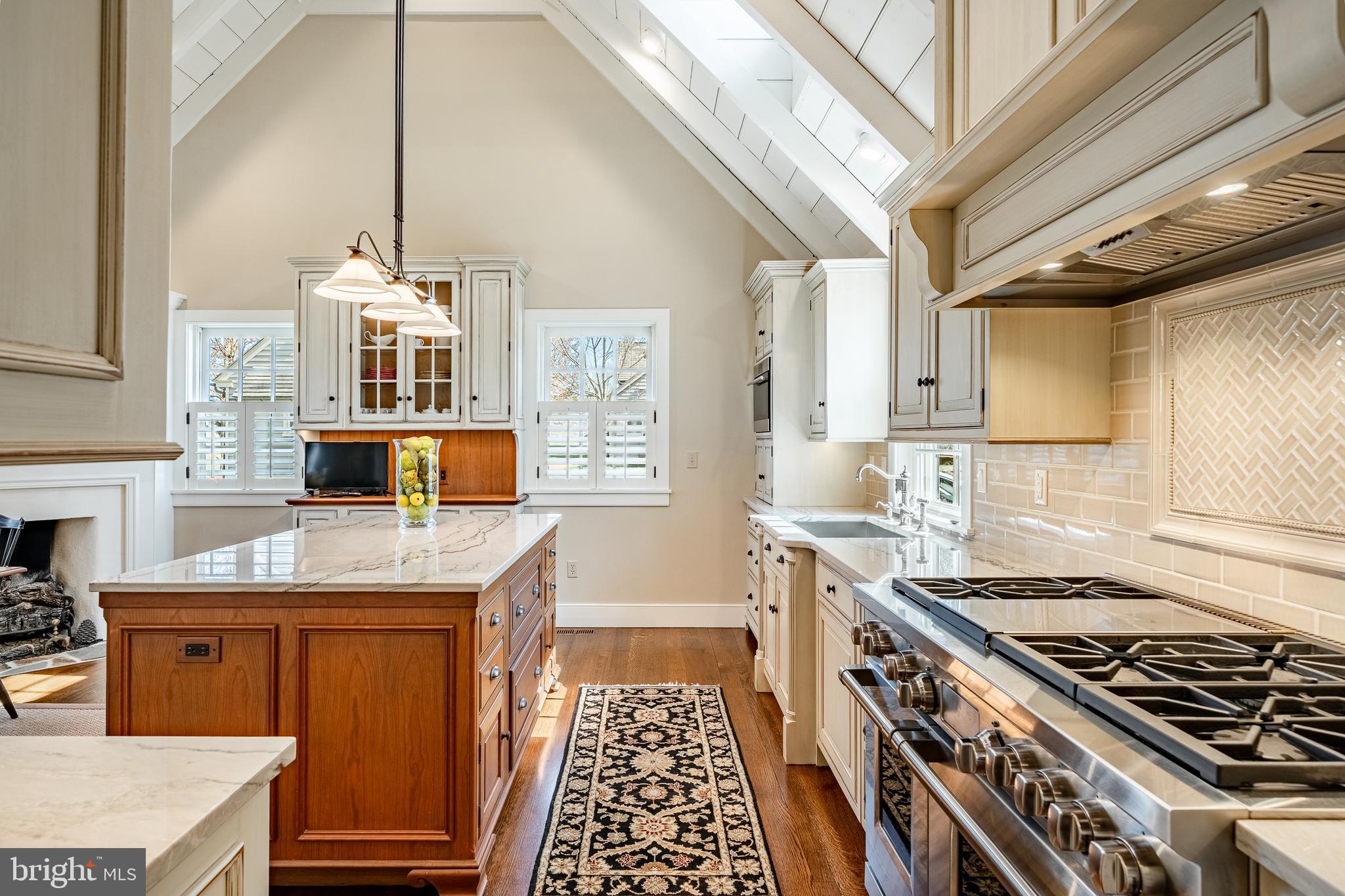 OLDEBULLTOWNVILLAGE - Residential