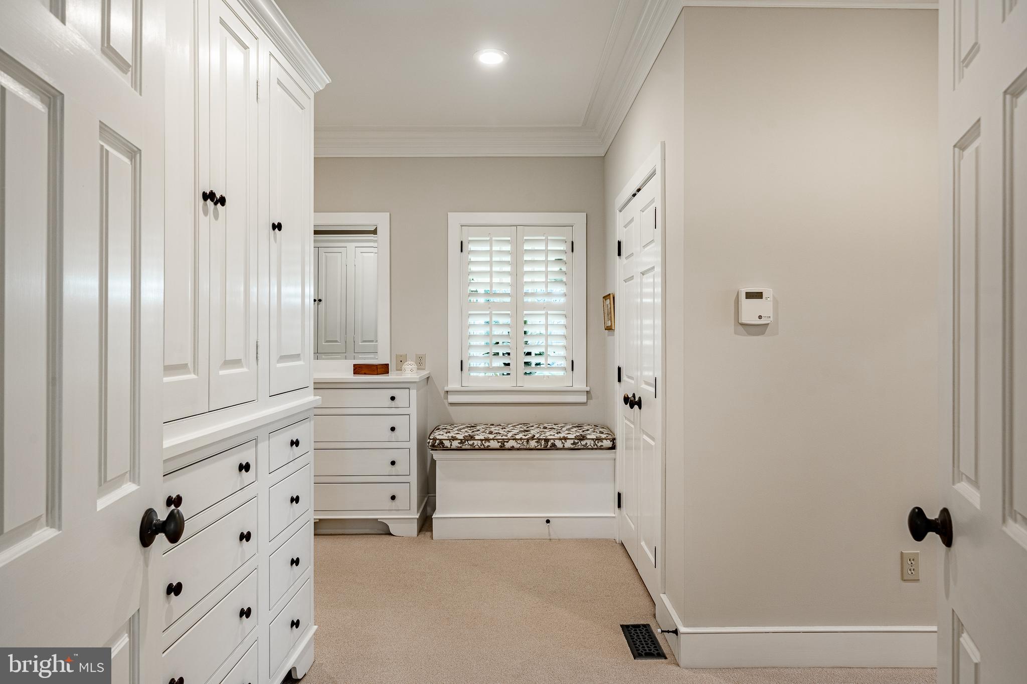 OLDEBULLTOWNVILLAGE - Residential