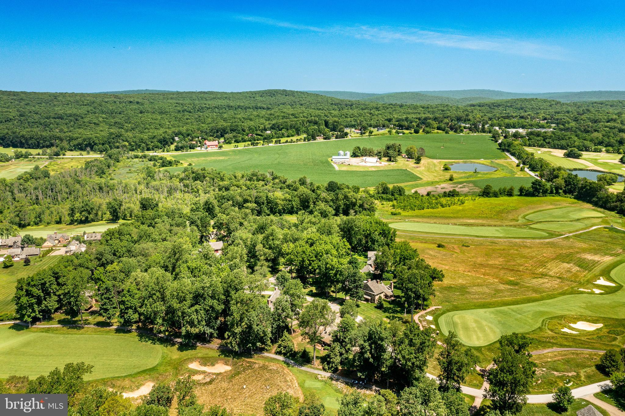 OLDEBULLTOWNVILLAGE - Residential