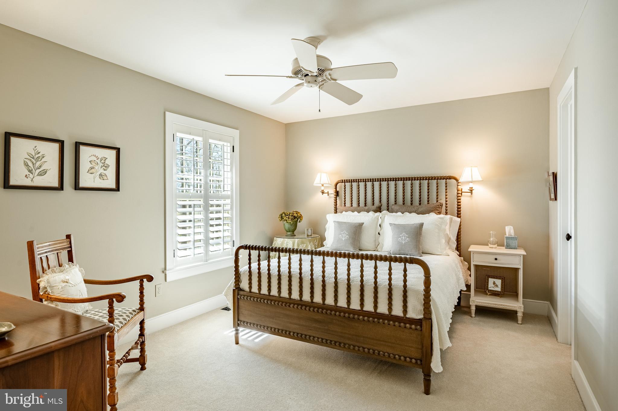 OLDEBULLTOWNVILLAGE - Residential