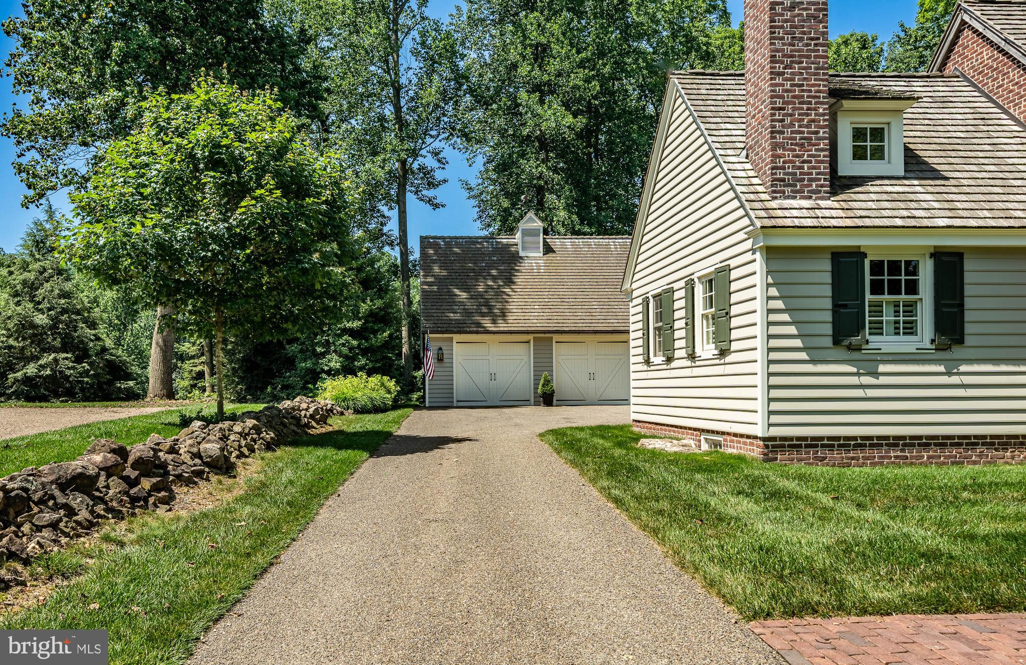 OLDEBULLTOWNVILLAGE - Residential