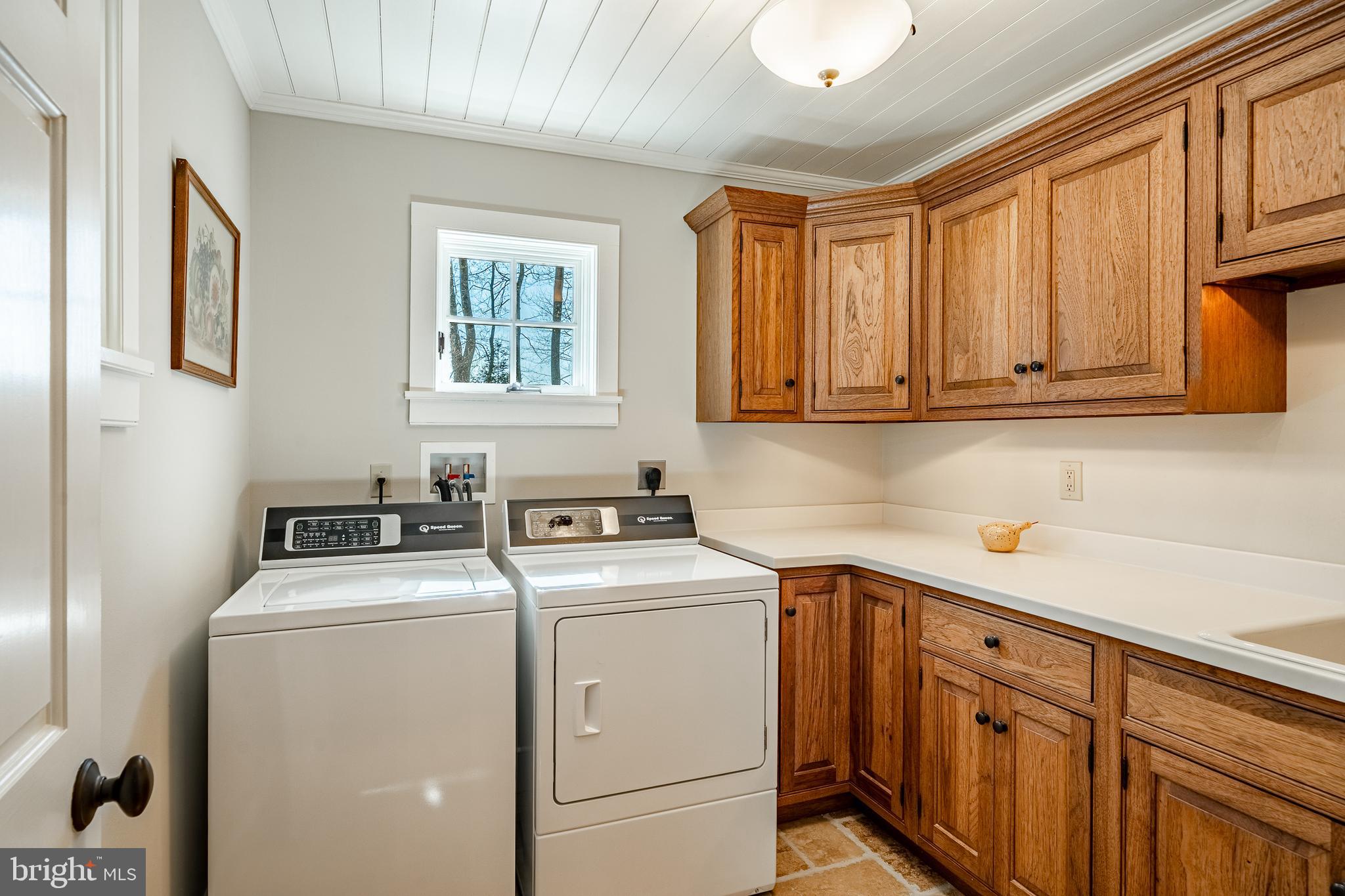 OLDEBULLTOWNVILLAGE - Residential