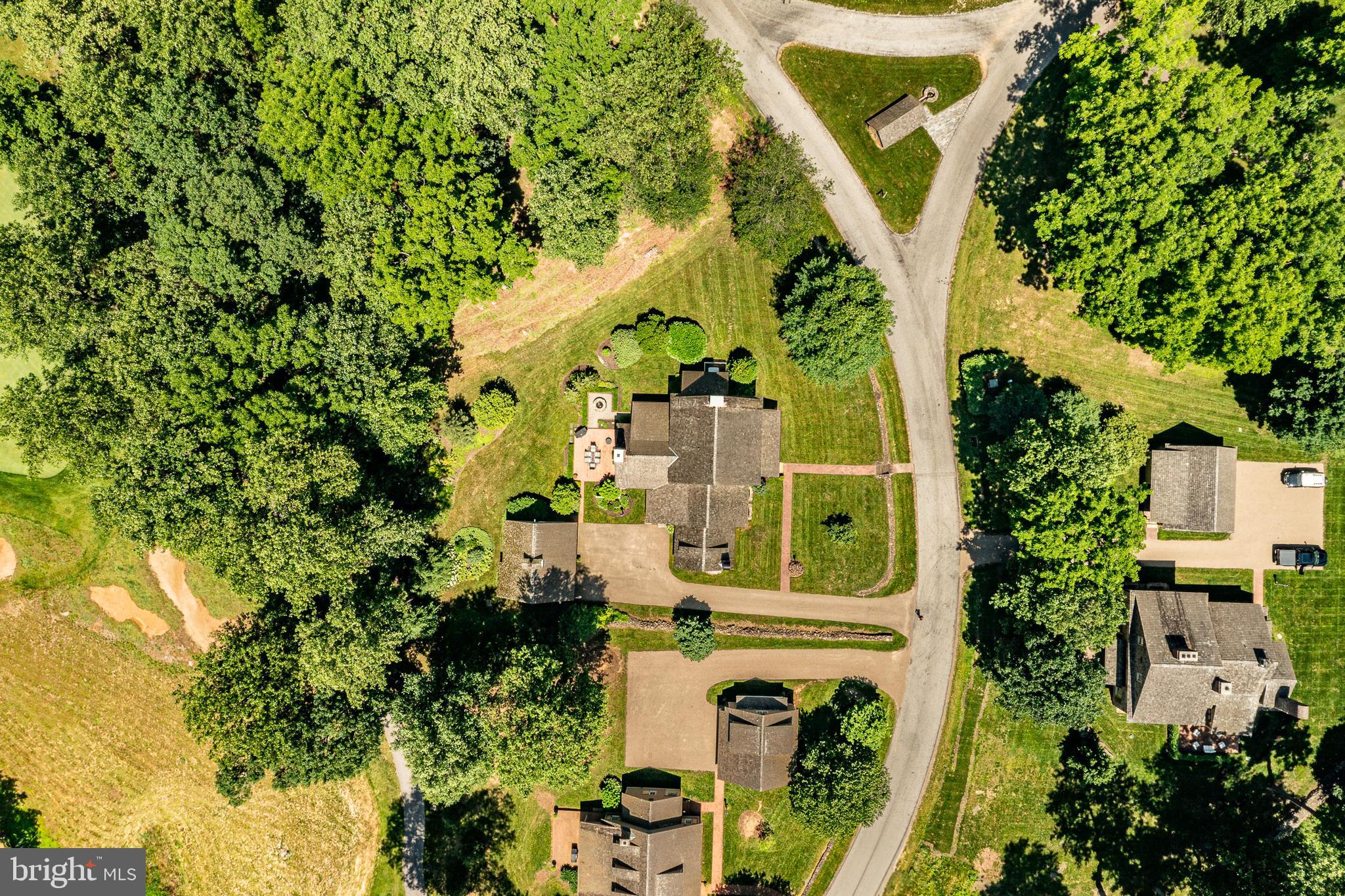 OLDEBULLTOWNVILLAGE - Residential