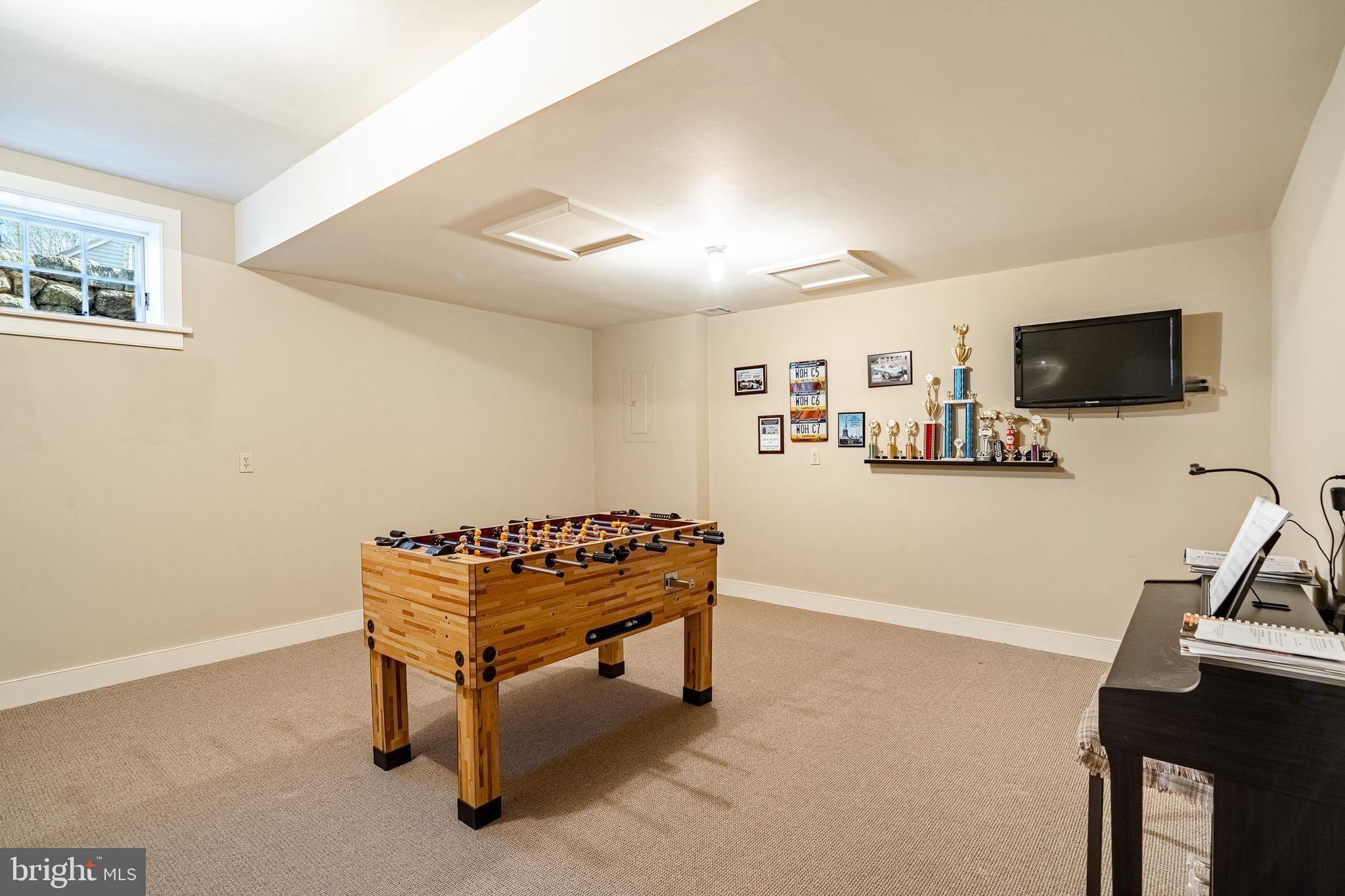 OLDEBULLTOWNVILLAGE - Residential