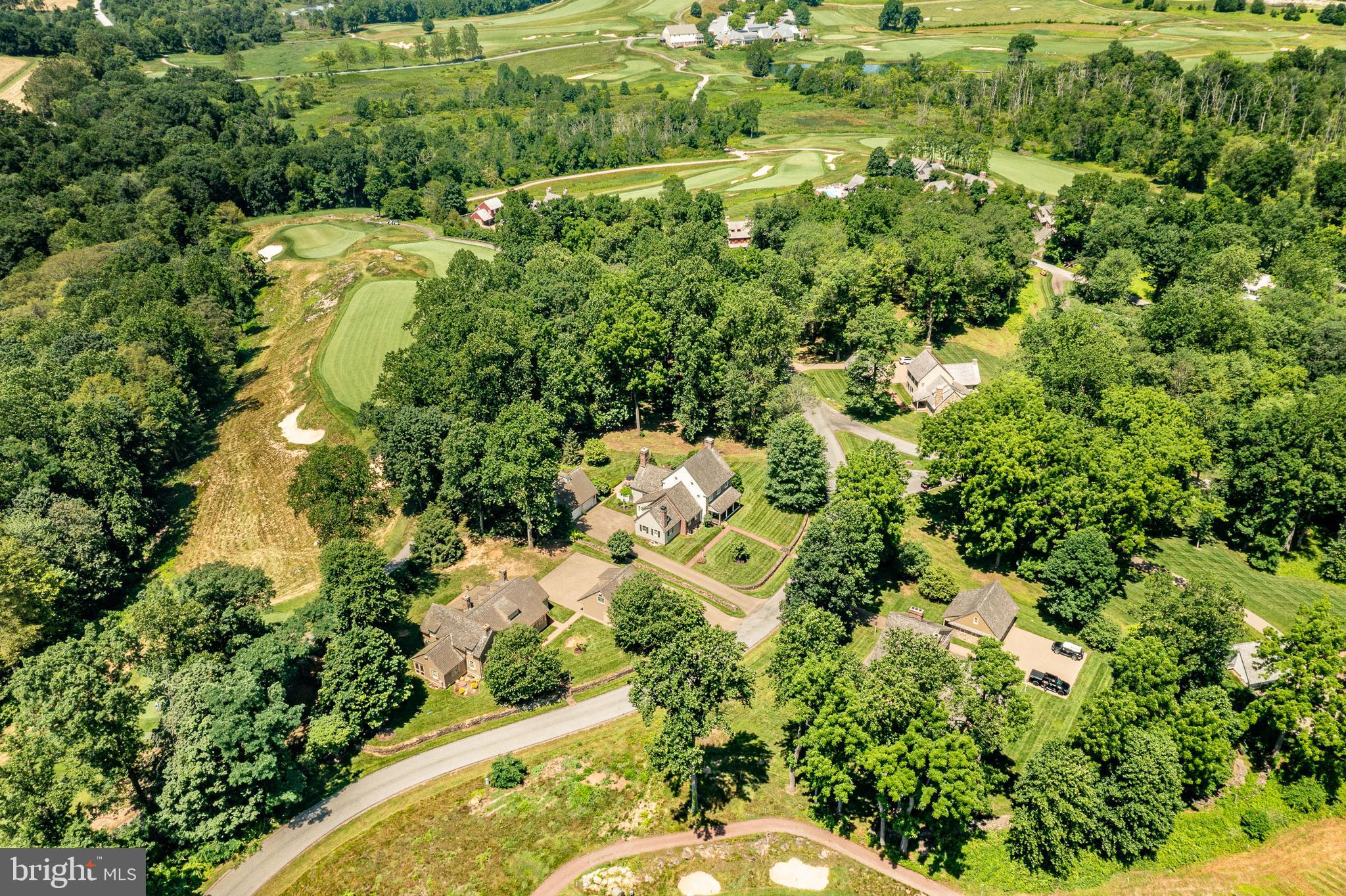 OLDEBULLTOWNVILLAGE - Residential