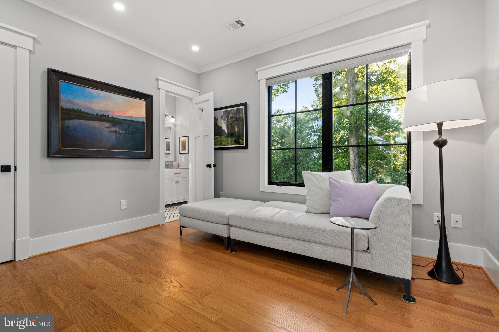 BEVERLEY FOREST - Residential