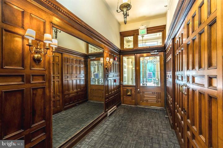 MOUNT VERNON PLACE HISTORIC DISTRICT - Residential