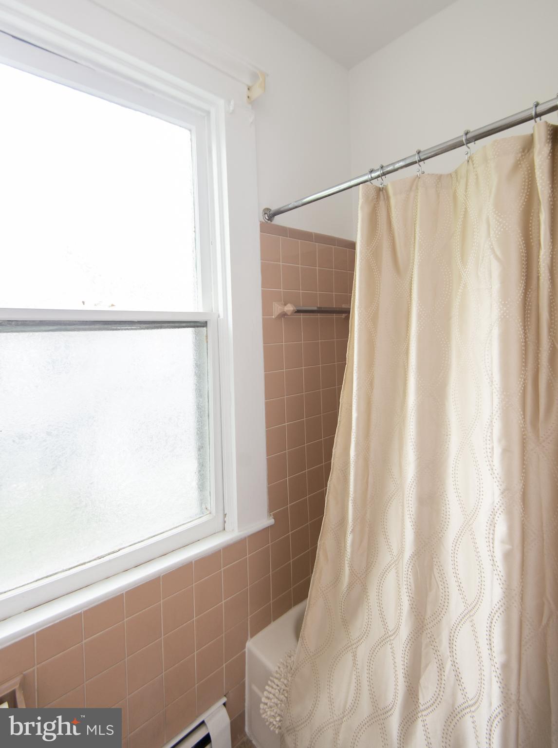 HISTORIC DISTRICT - WEST END - Residential