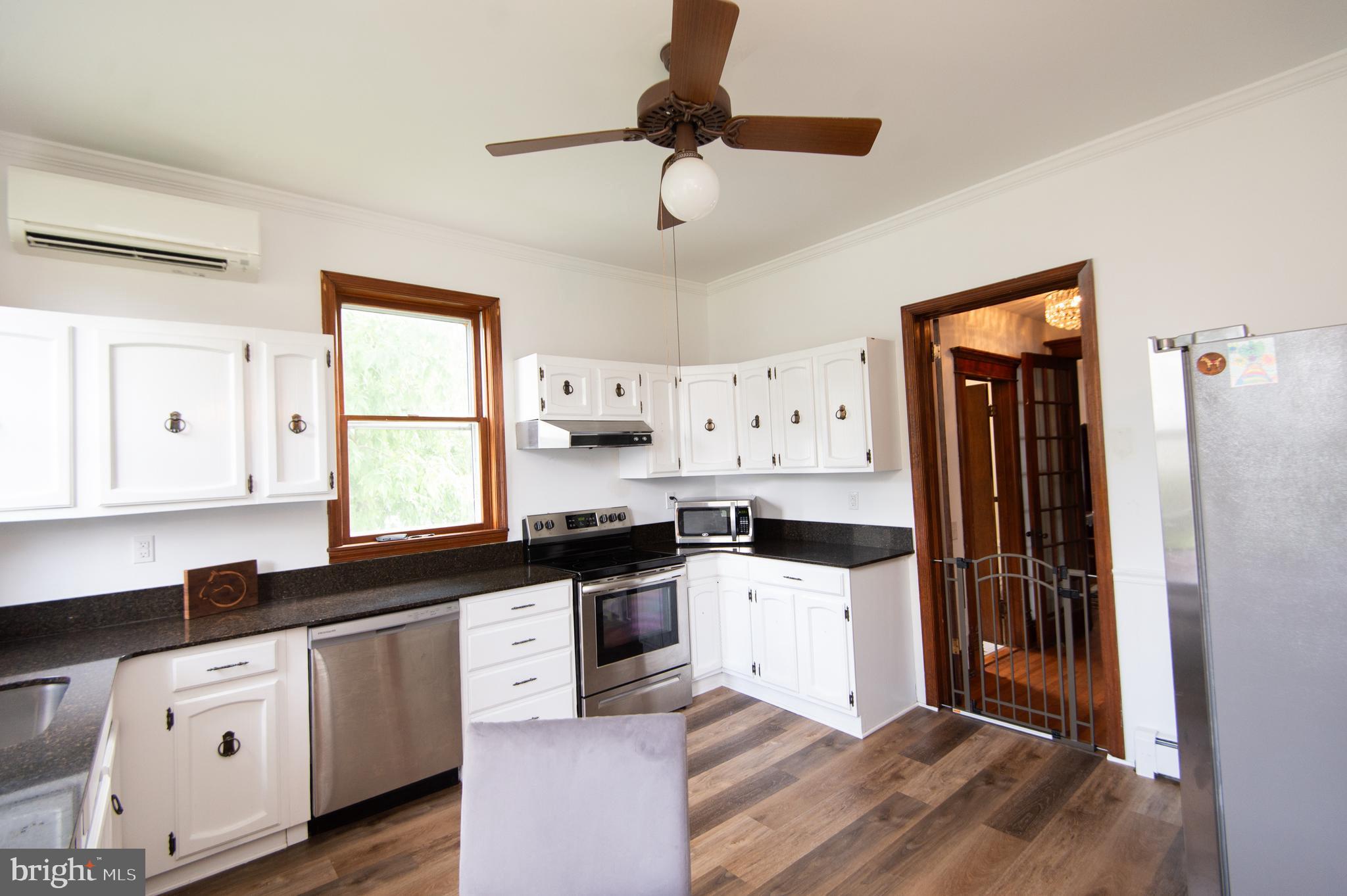 HISTORIC DISTRICT - WEST END - Residential