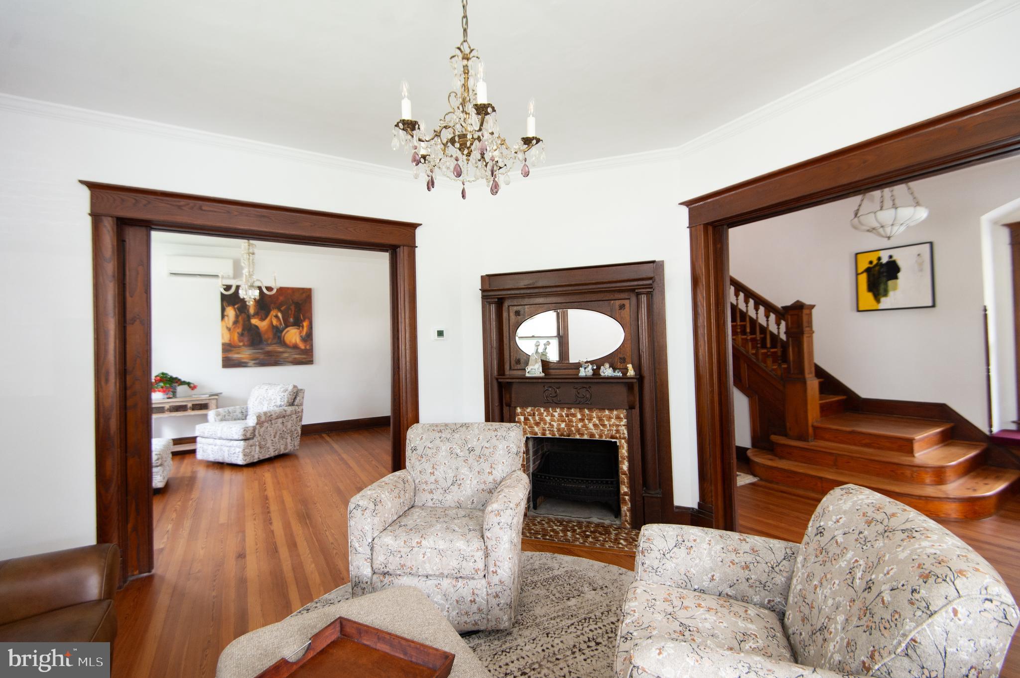 HISTORIC DISTRICT - WEST END - Residential