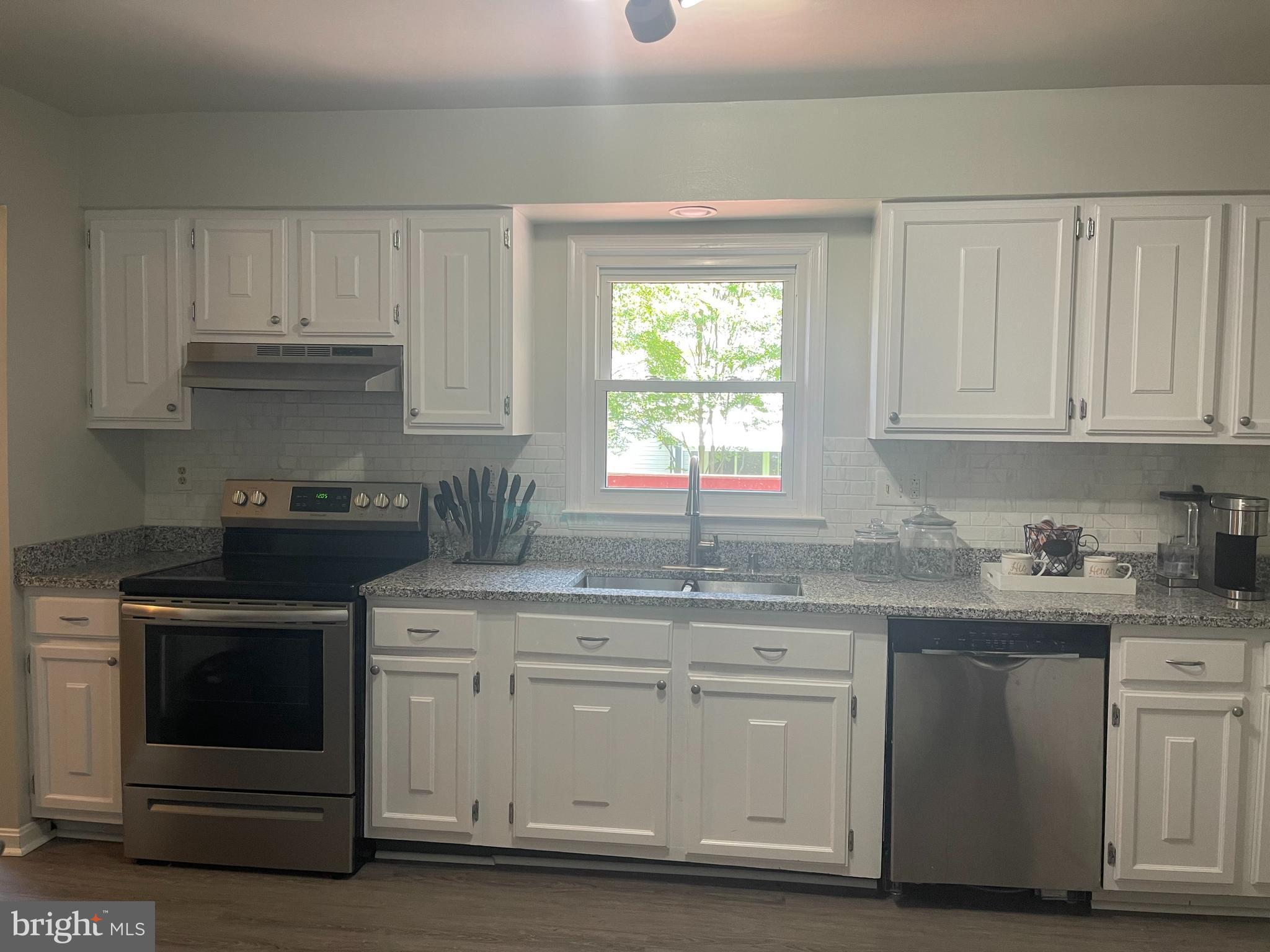 HUNTINGTON - Residential