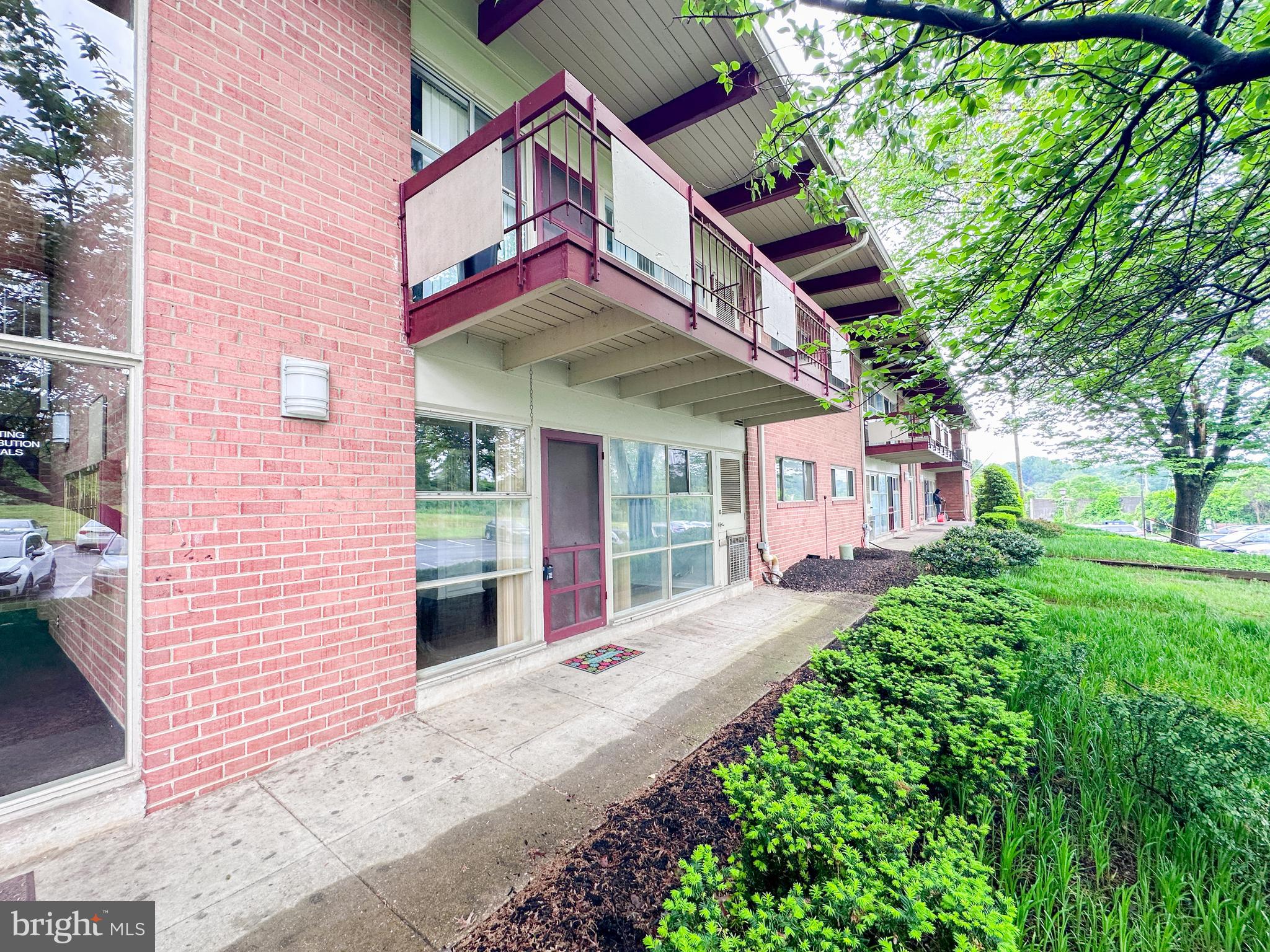 FAIRFAX HERITAGE - Residential