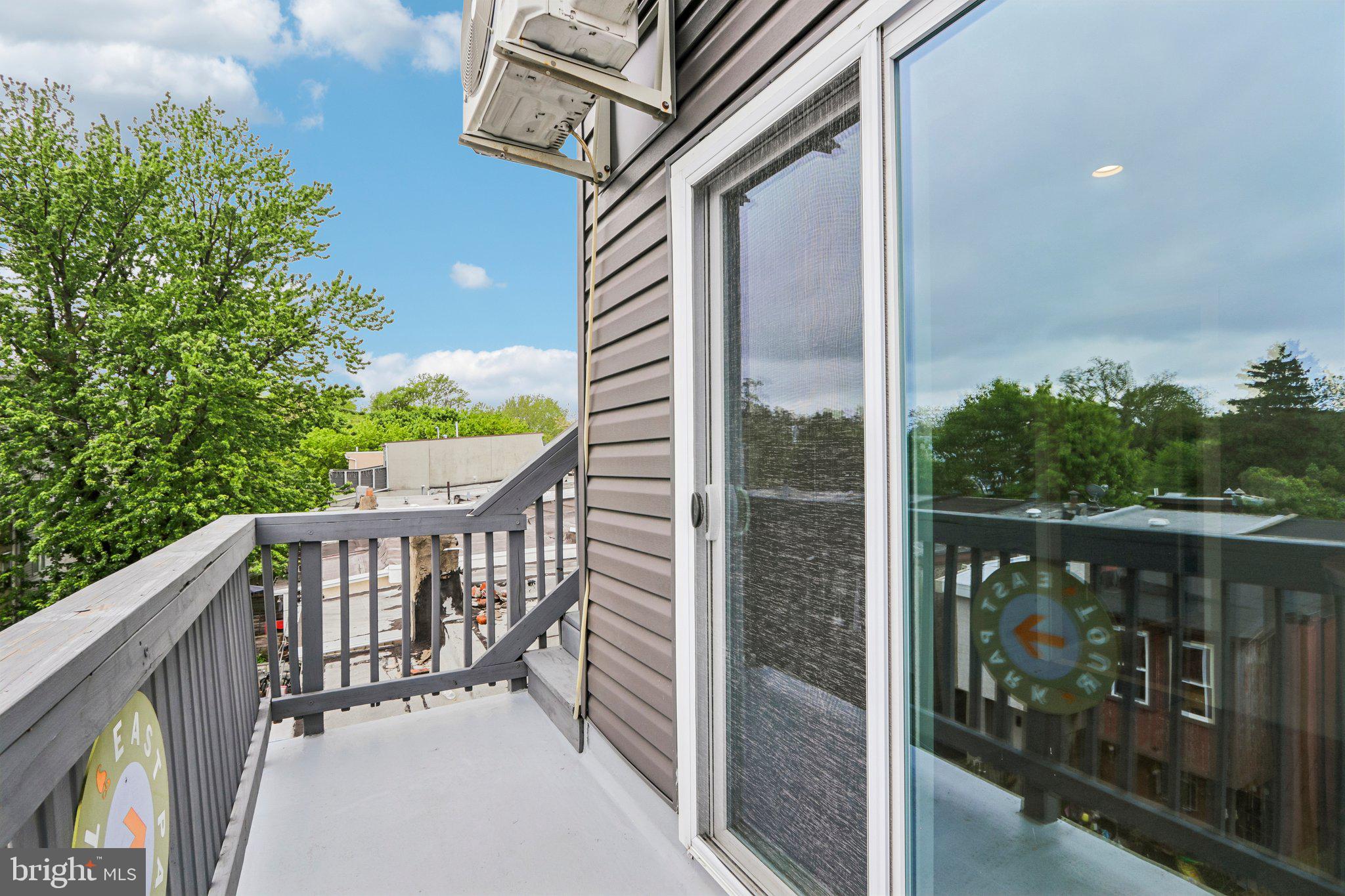 FAIRMOUNT - Residential