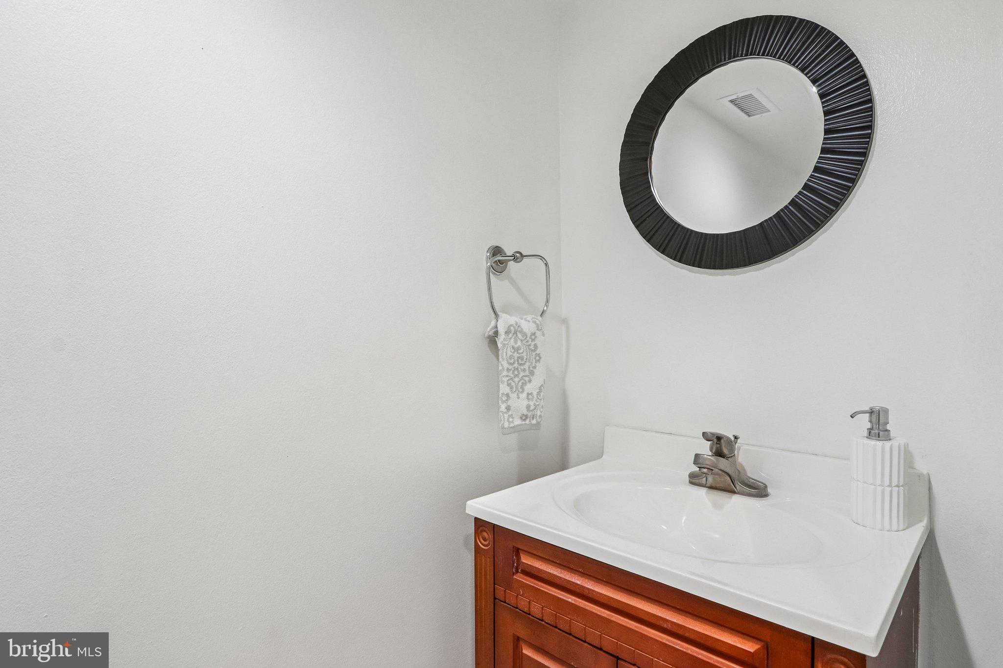 FAIRMOUNT - Residential