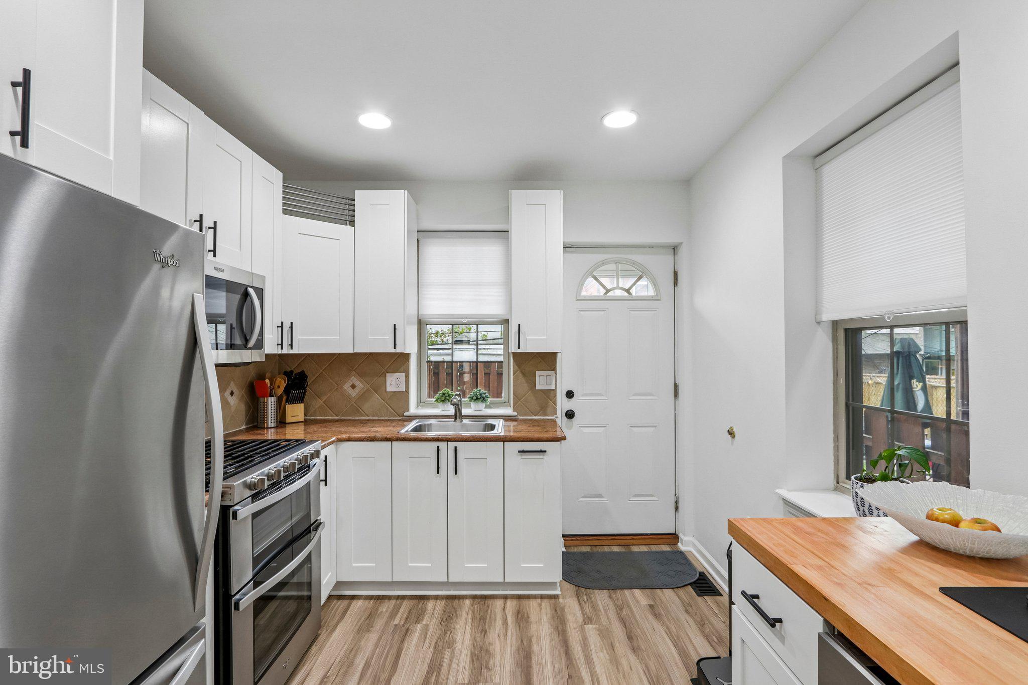 FAIRMOUNT - Residential
