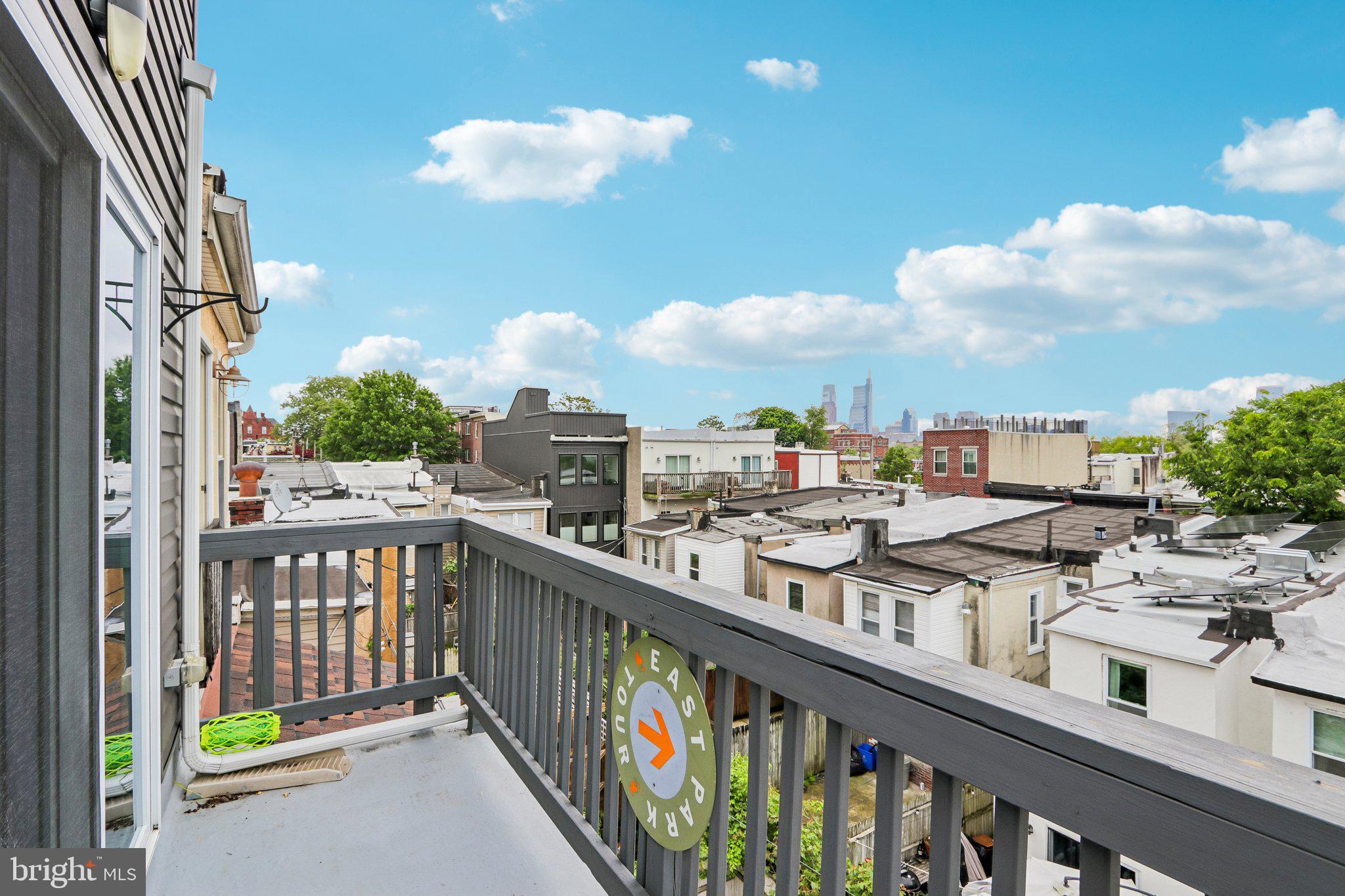 FAIRMOUNT - Residential