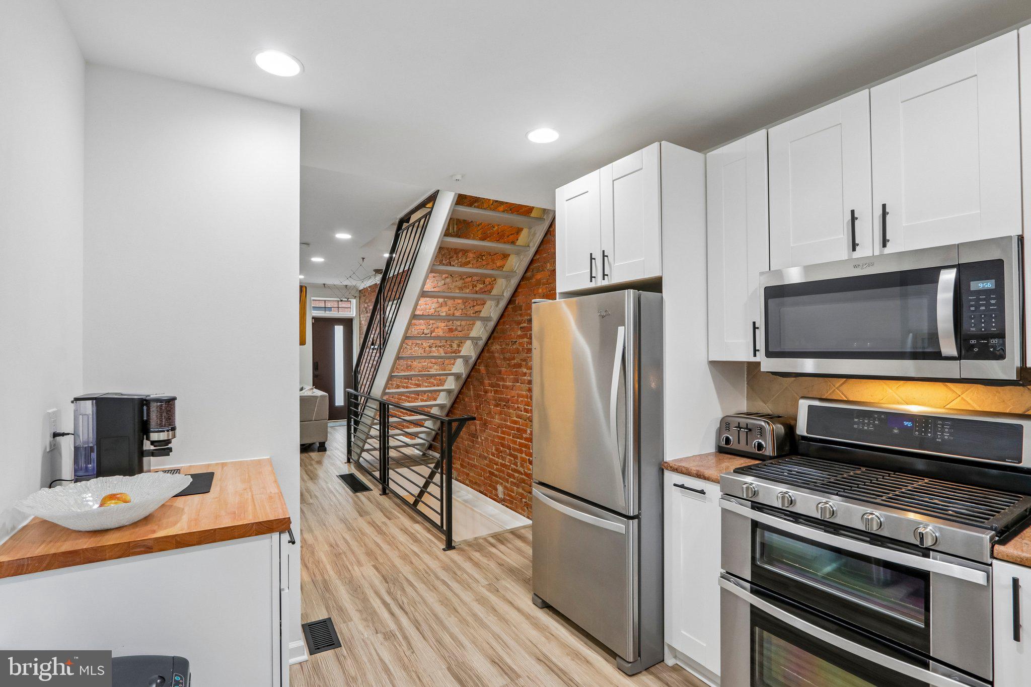 FAIRMOUNT - Residential