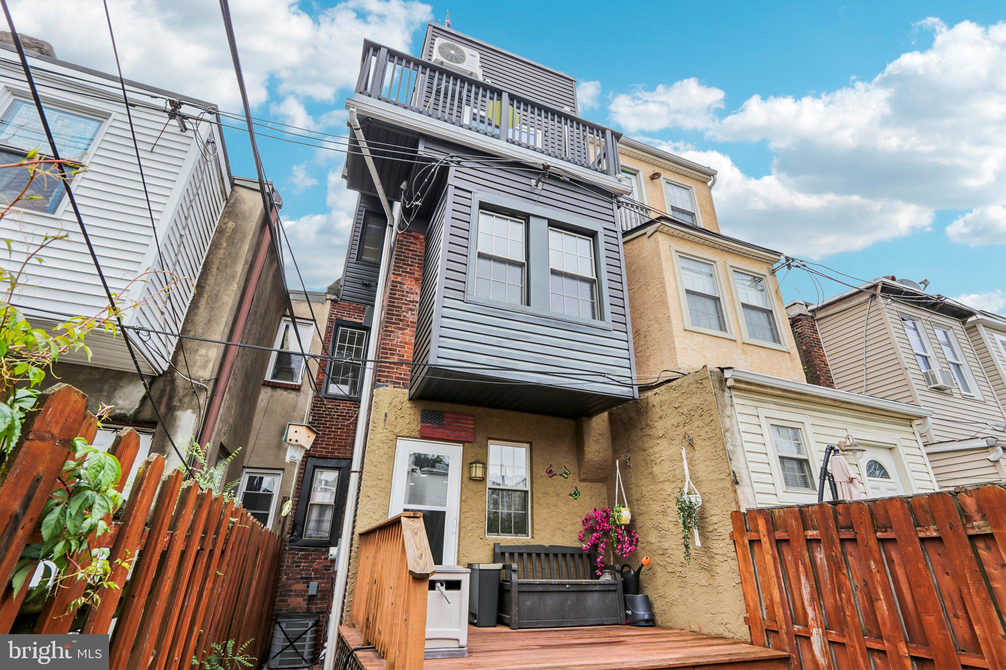 FAIRMOUNT - Residential