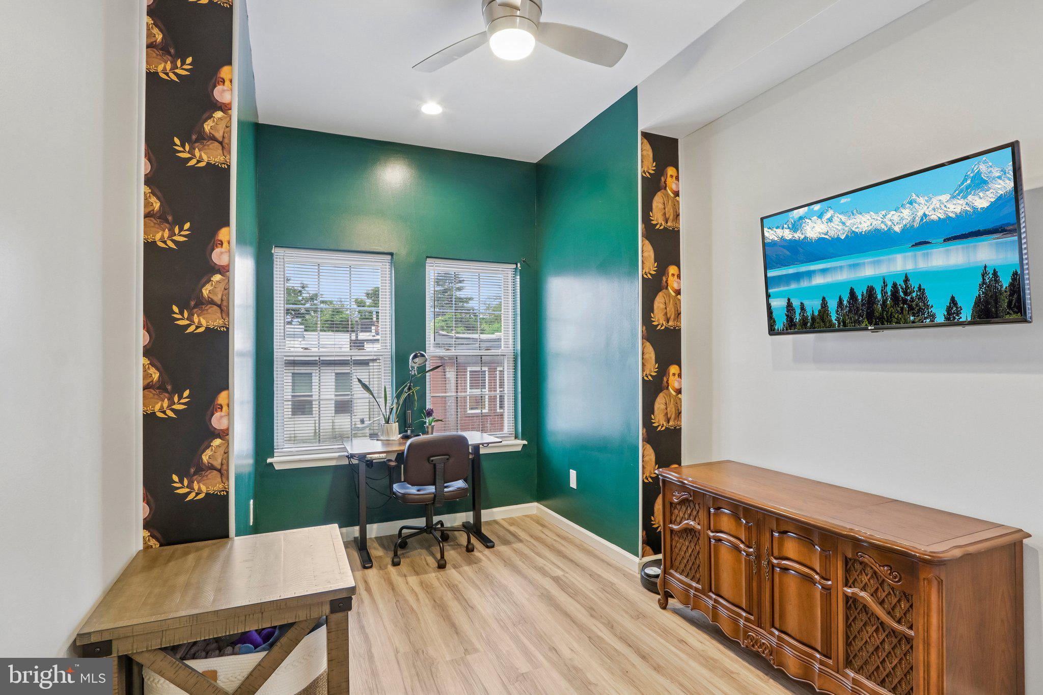 FAIRMOUNT - Residential