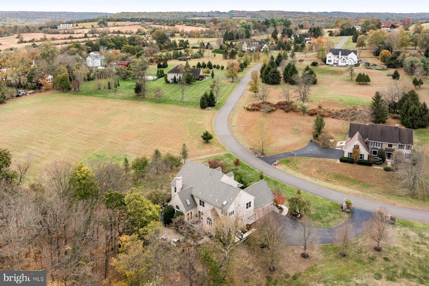 10 ERWINNA VALLEY WAY